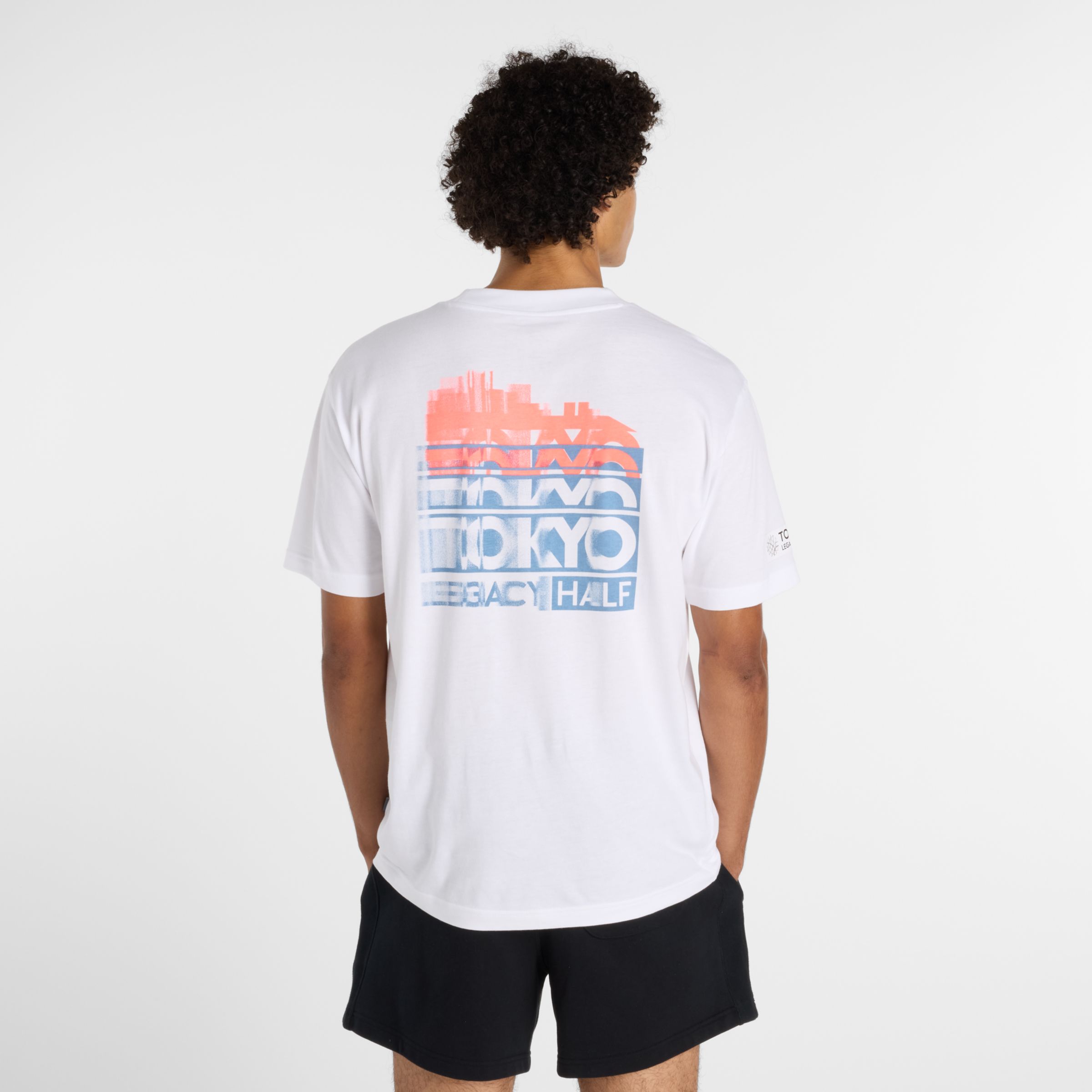 Tokyo Legacy Half グラフィック ショートスリーブTシャツ