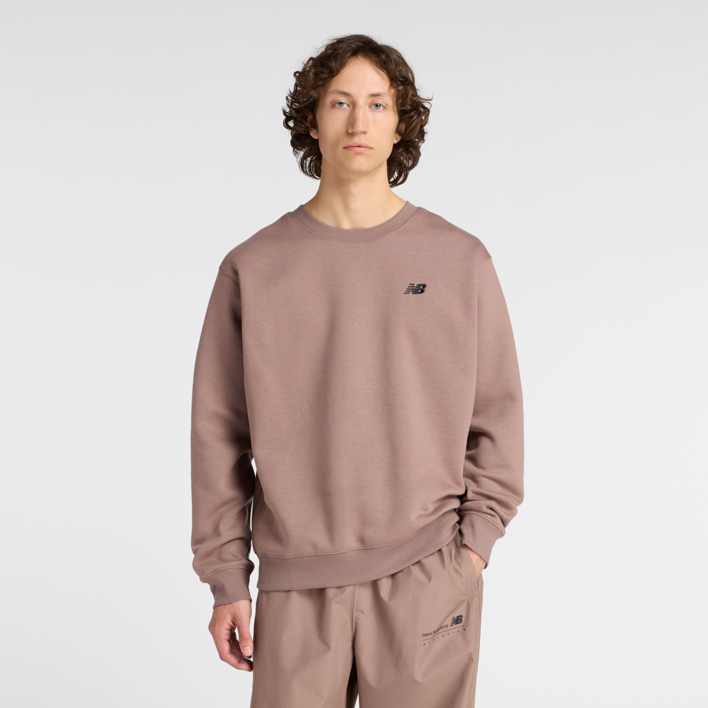 Linear Graphic Fleece Crew
