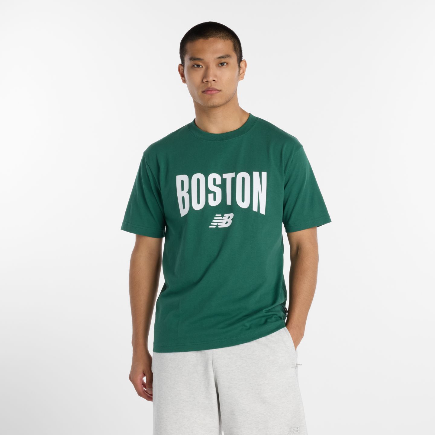 Мужская футболка New Balance Boston City, цвет: Тёмно-зелёный — фото 1