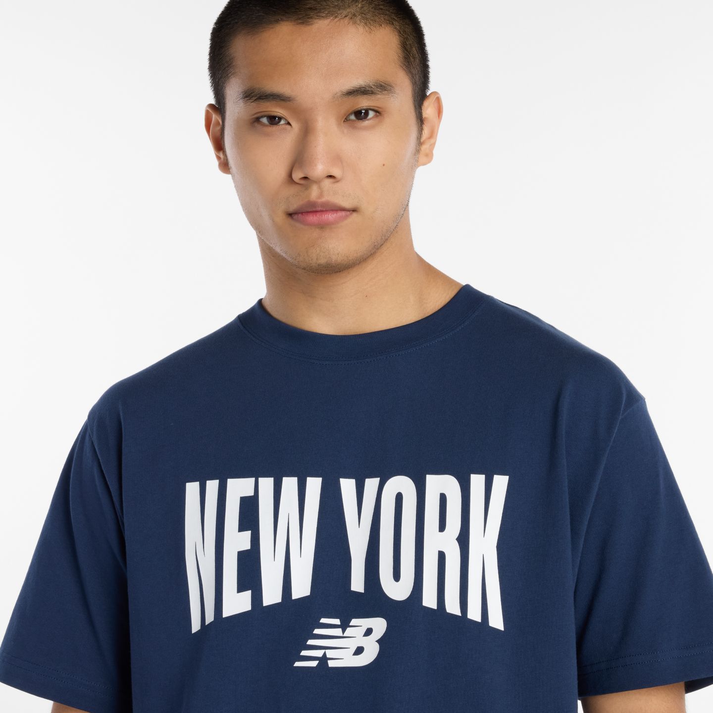 Мужская футболка New Balance New York City, цвет: Тёмно-синий — фото 3