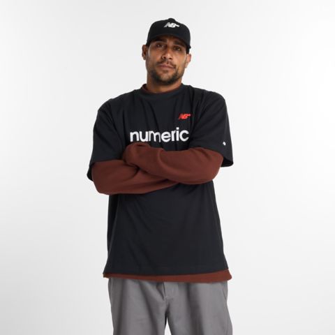 Мужские футболки New Balance Numeric Linear Logo T-Shirt