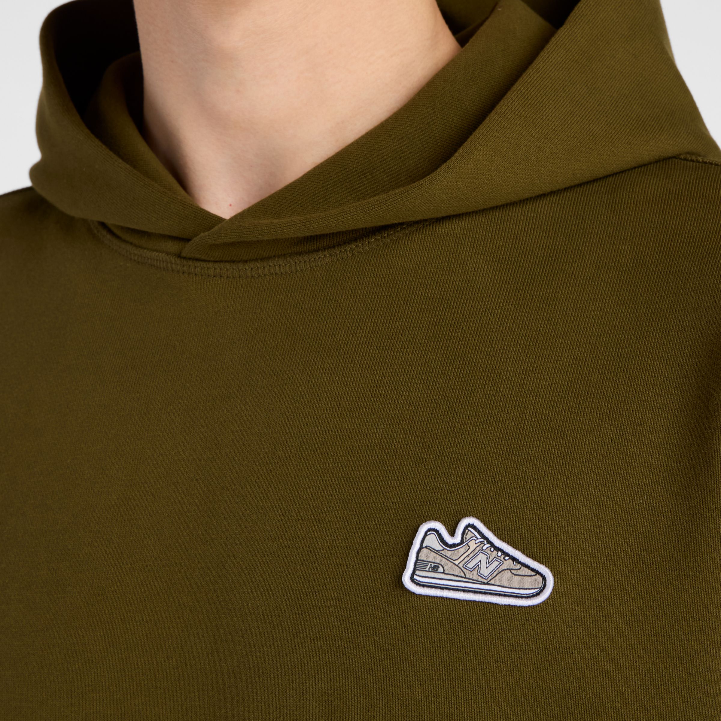 574 シューパッチフーディ