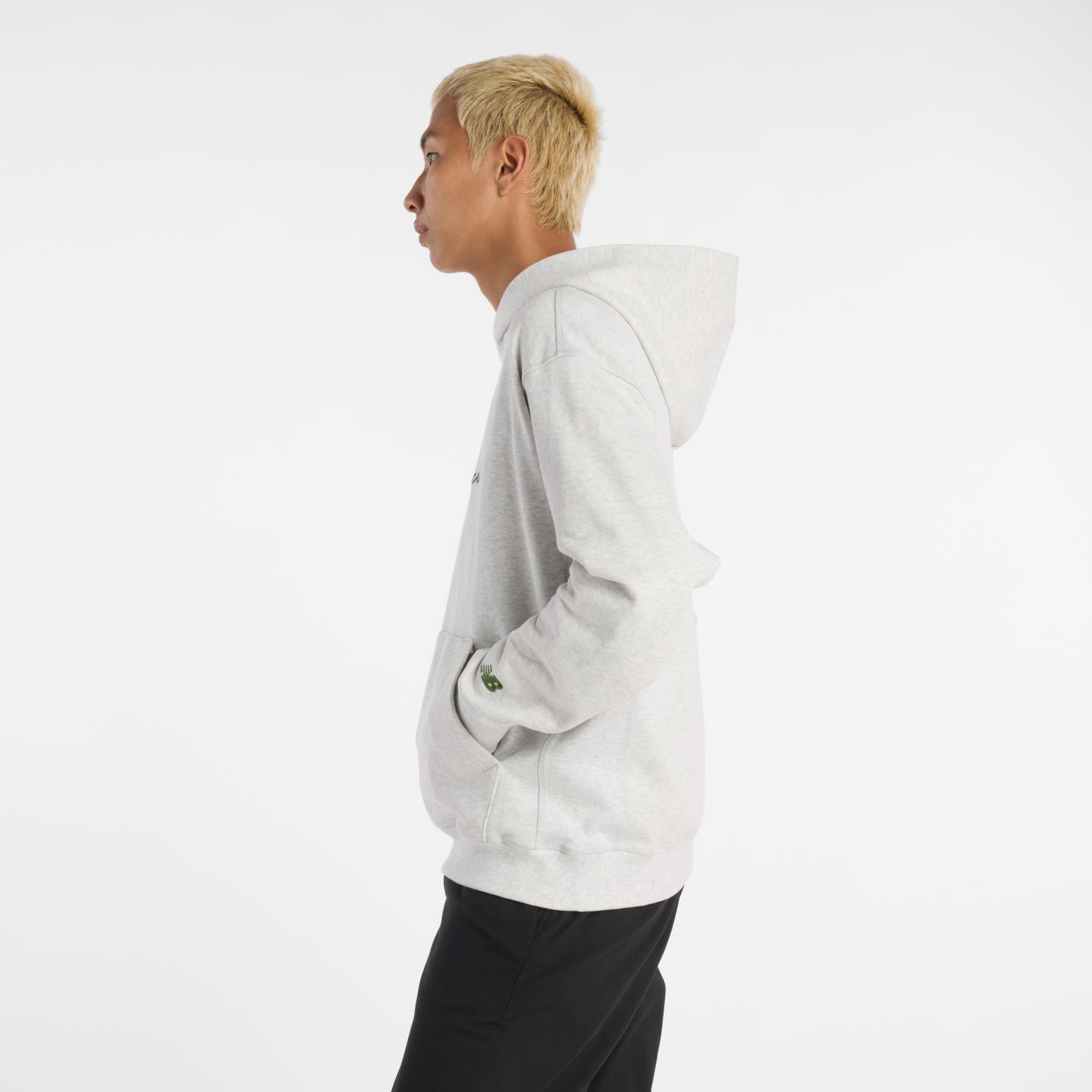 Мужское худи New Balance Athletics Signature, цвет: Пепельный меланжевый — фото 5