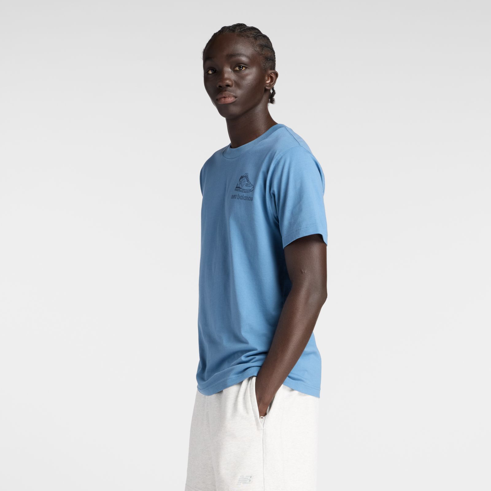 Обувь New Balance Left Chest Shoe Sketch T-Shirt — фото 3