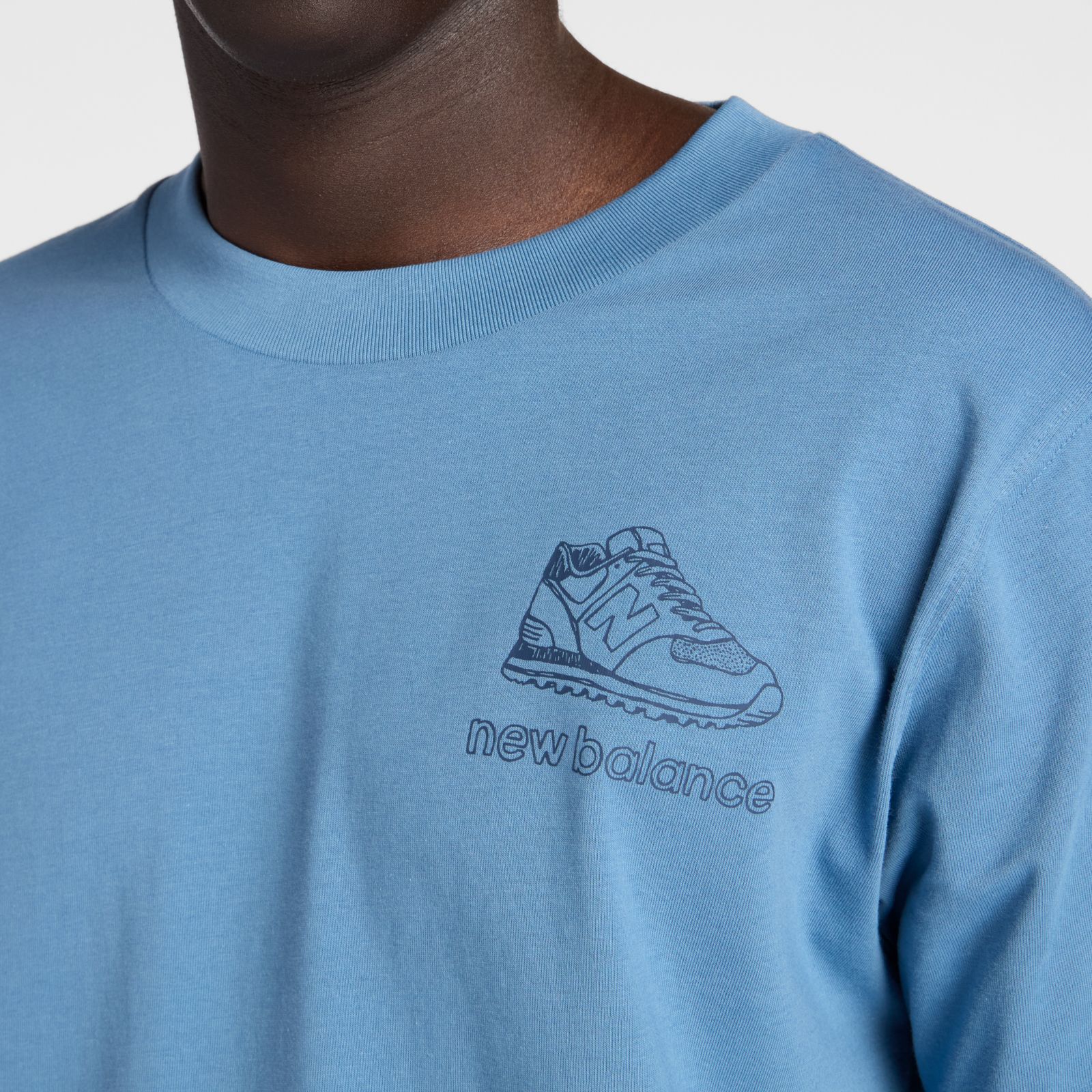 Обувь New Balance Left Chest Shoe Sketch T-Shirt — фото 2