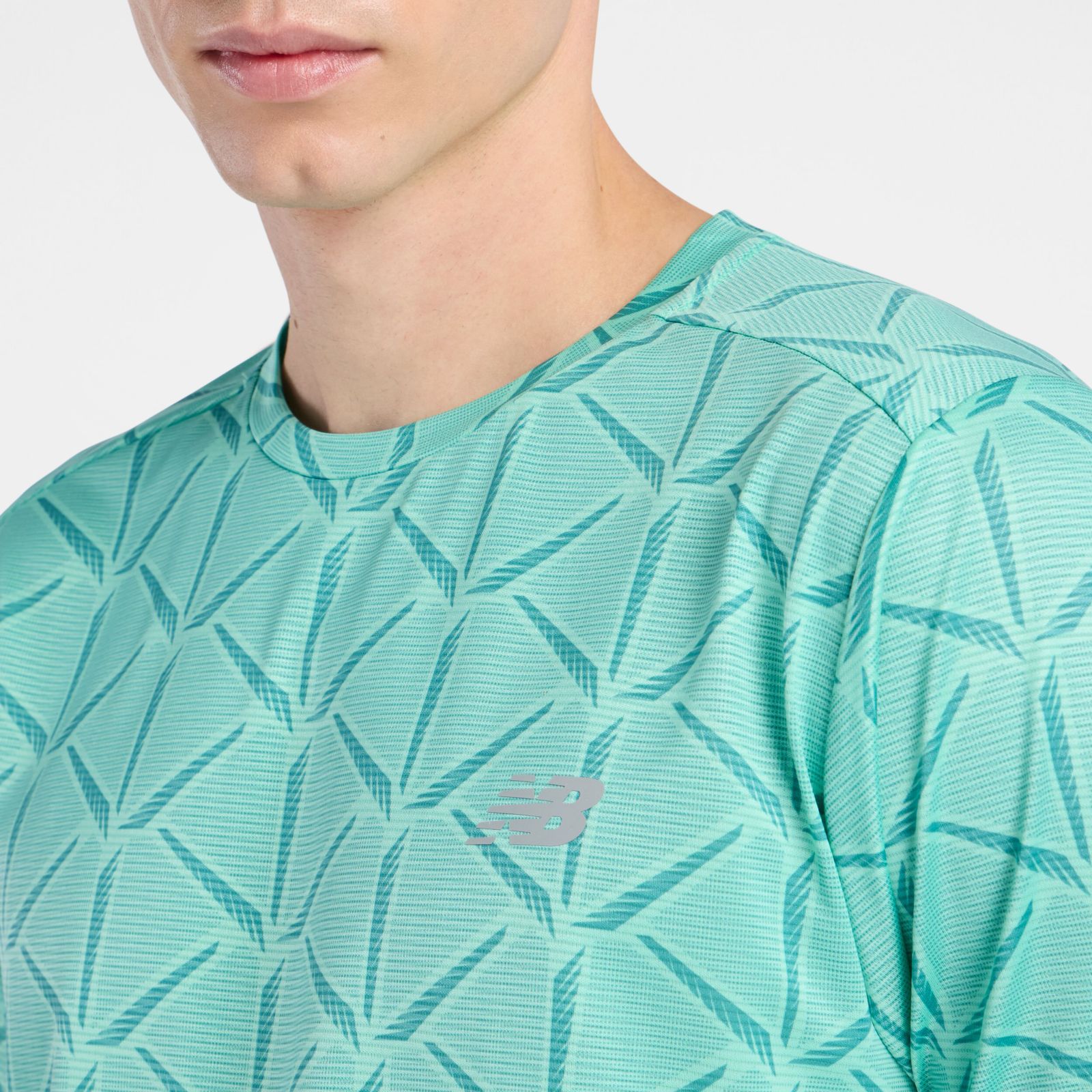 Мужские футболки New Balance Sport Essential Printed T-Shirt — фото 2