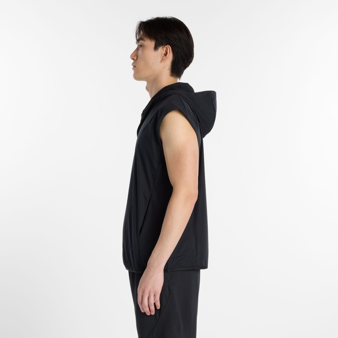 Мужское худи New Balance Shohei Performance Sleeveless, цвет: Caviar — фото 5