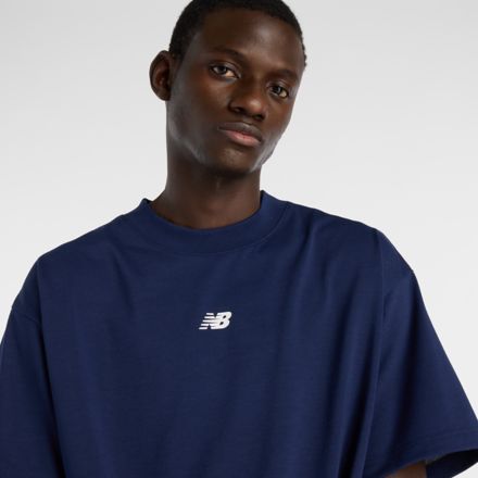 グラフィックTシャツ