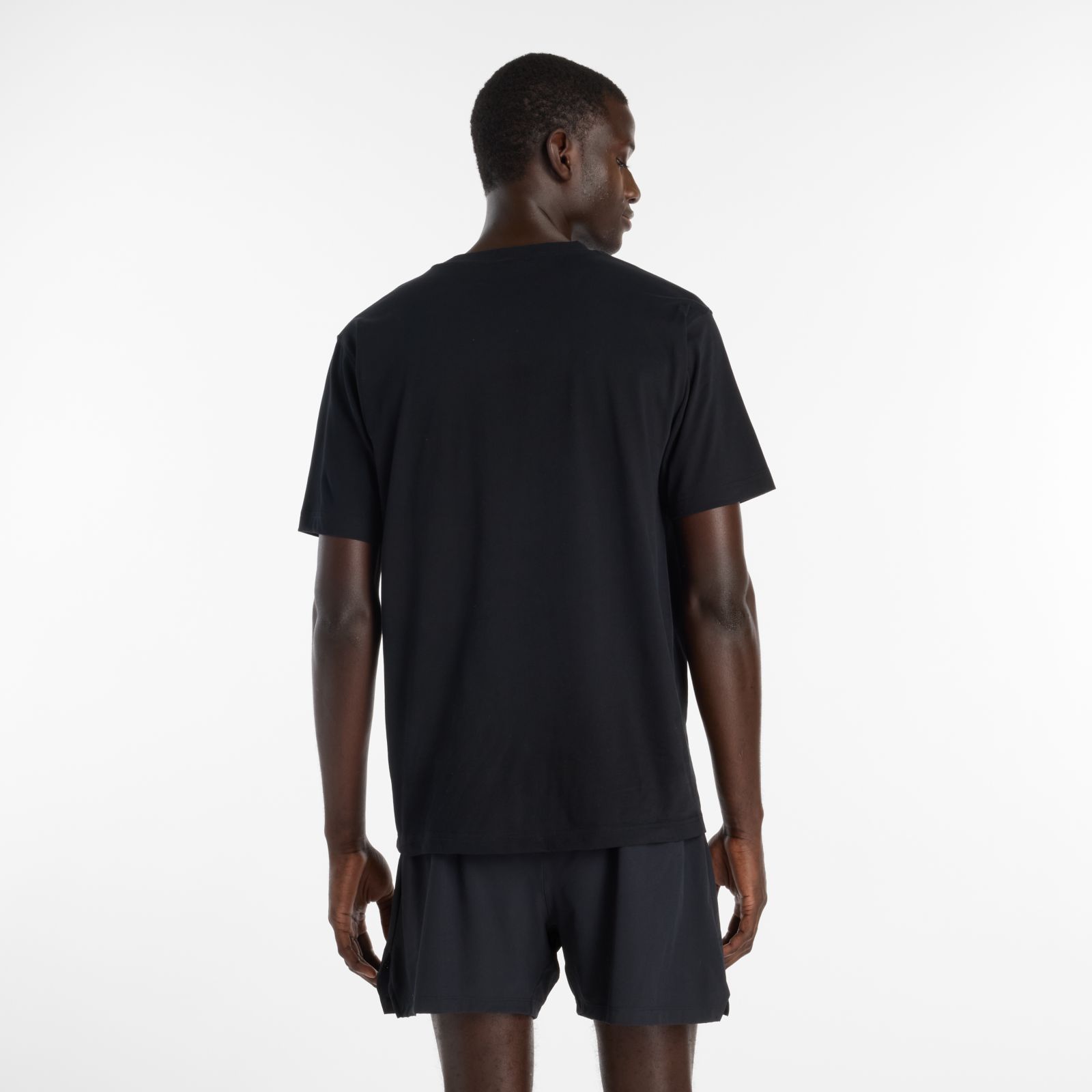 Мужские футболки New Balance Vortex Performance T-Shirt — фото 4
