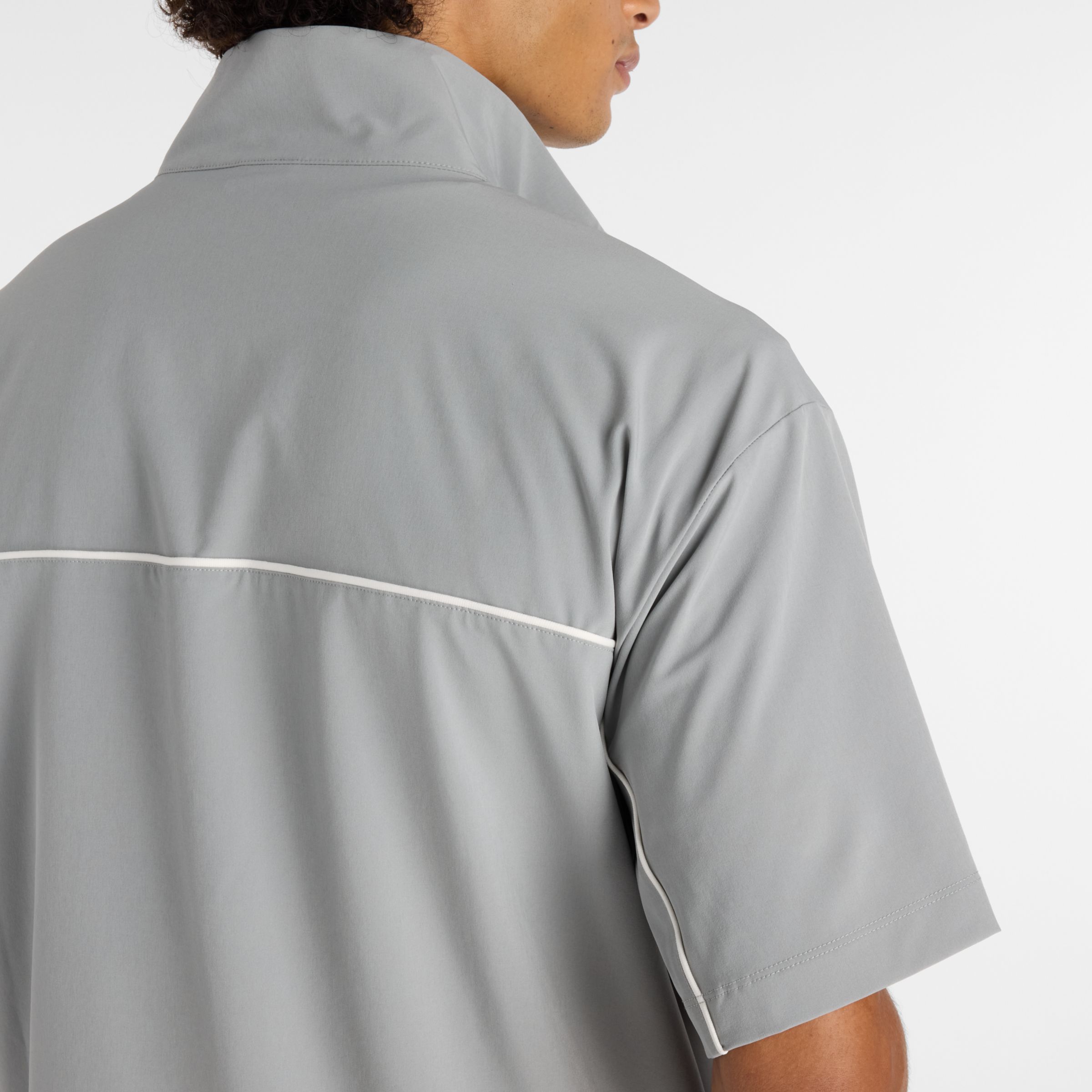 ウーブンショートスリーブハーフジップ