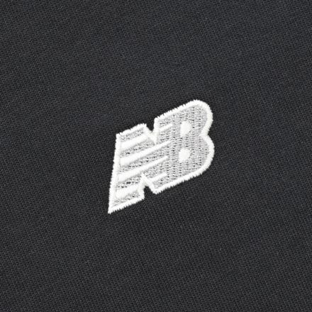 エンブロイダリードNBロングスリーブTシャツ