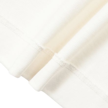エンブロイダリードNBロングスリーブTシャツ