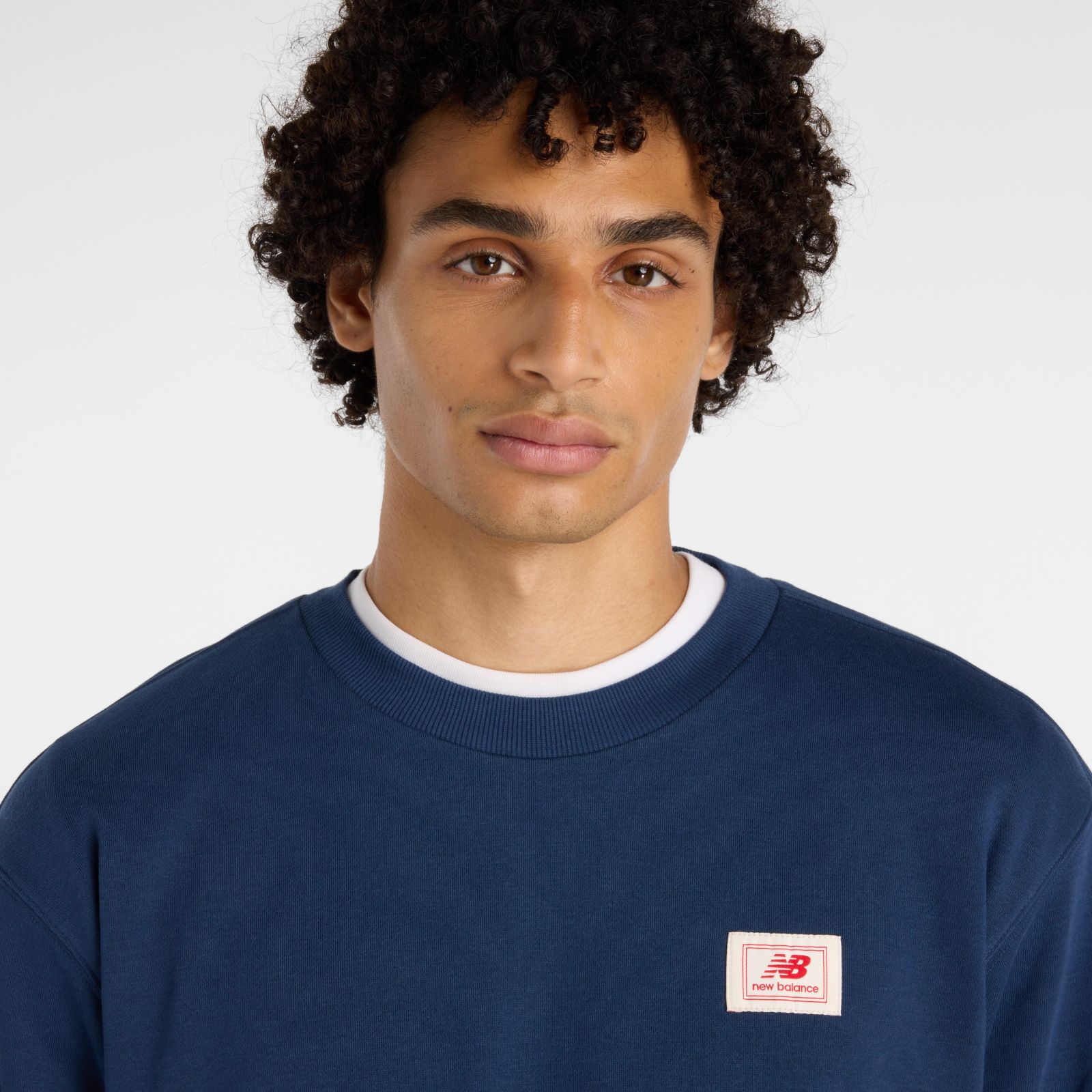 Мужские худи New Balance Woven Label Crew — фото 2