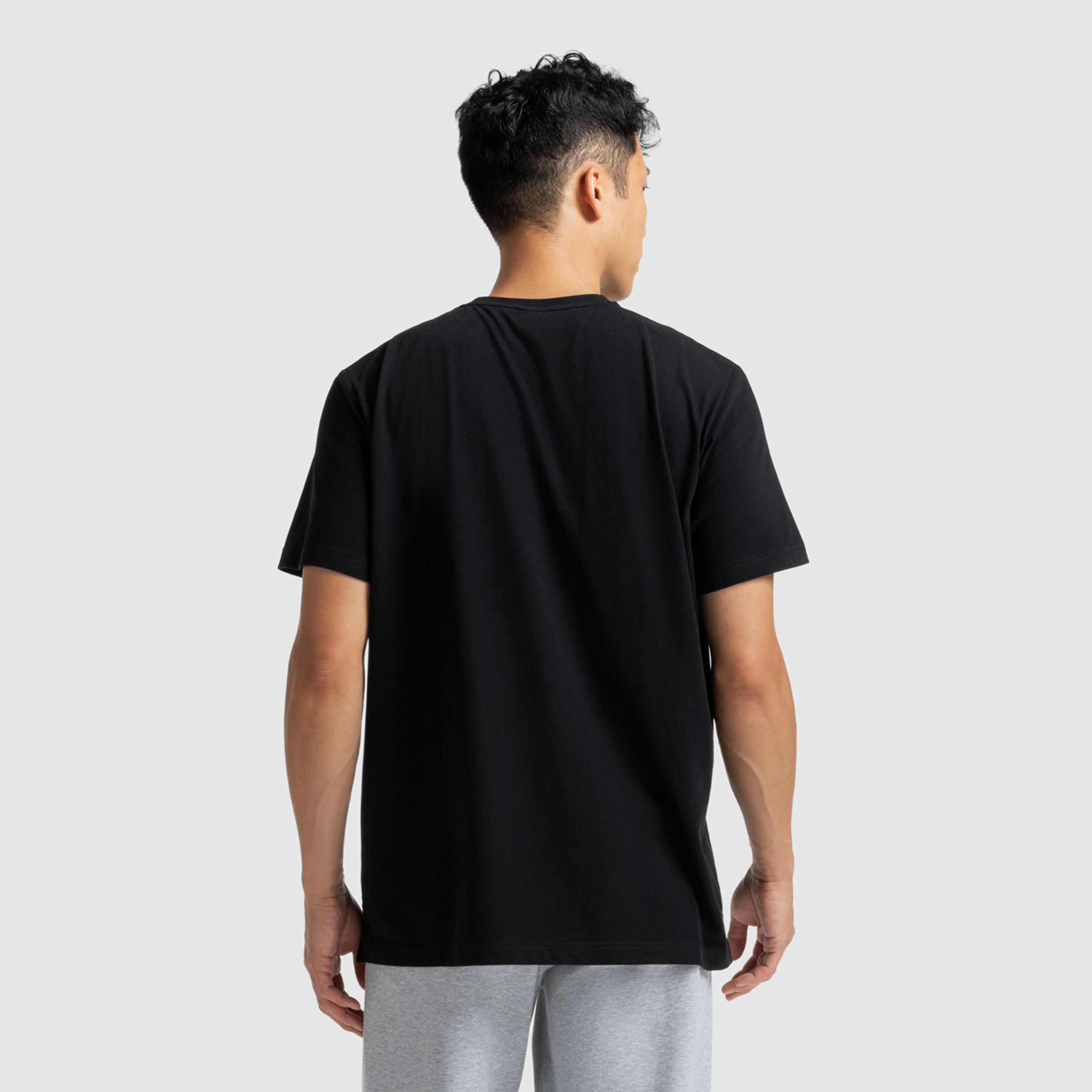 Klutch X NBバーサタイルTシャツ