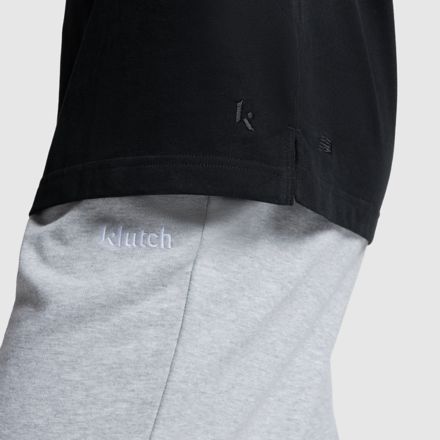 Klutch X NBバーサタイルTシャツ