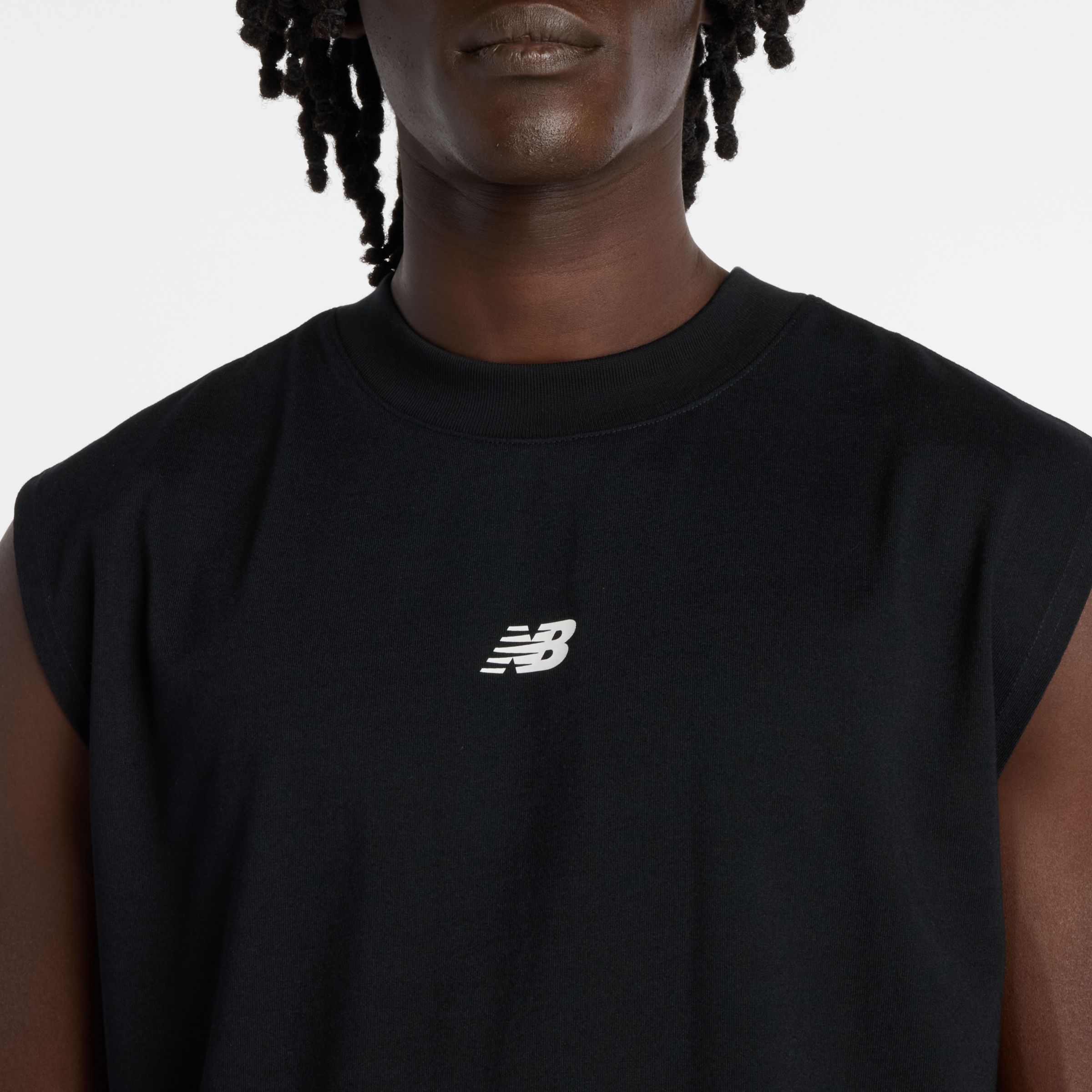 スリーブレスTシャツ