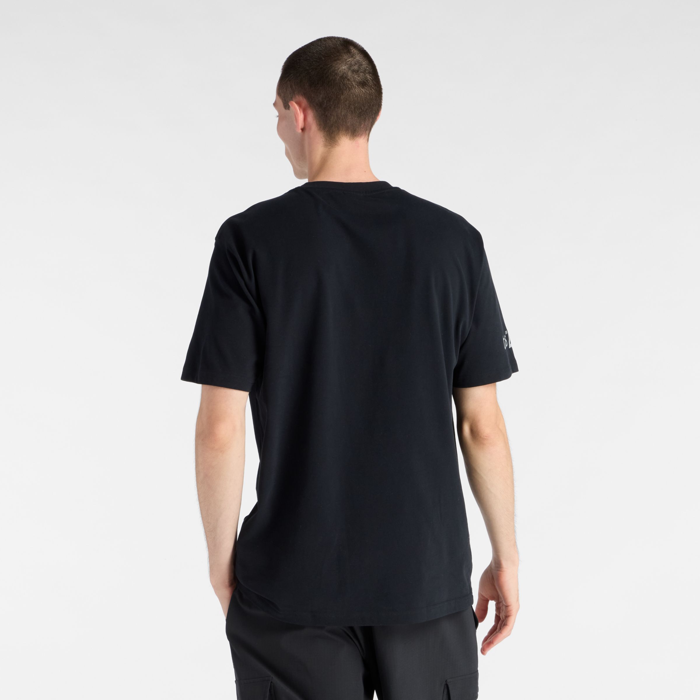 London Edition Graphic T-Shirt 4