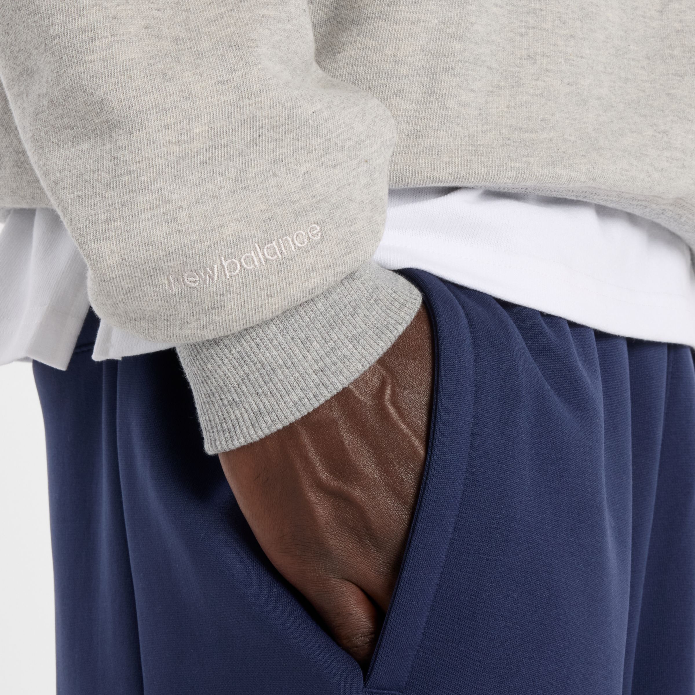 NB GREY レギュラーフィットクルーネック