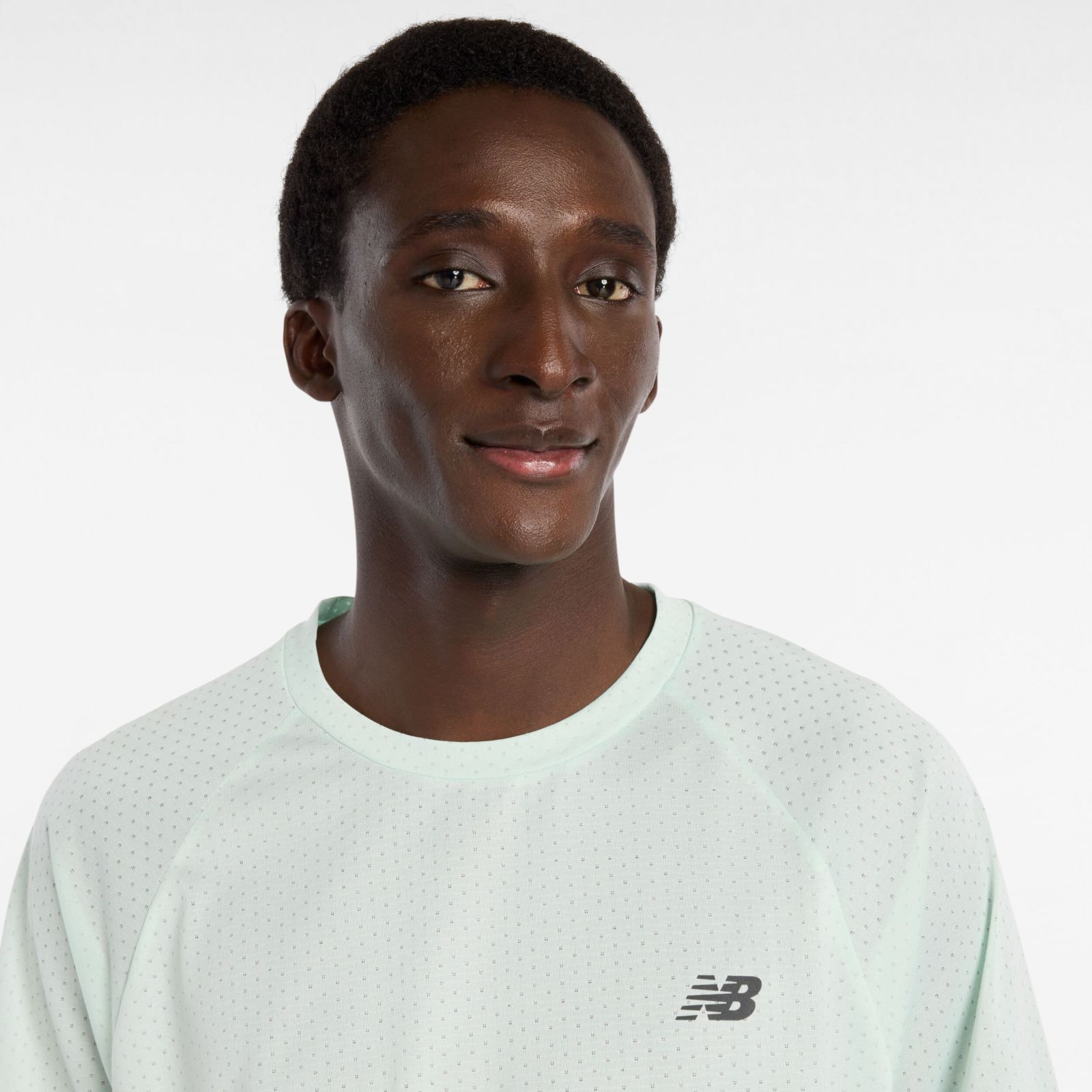 Мужские футболки New Balance Viz-Tech Run T-Shirt — фото 3