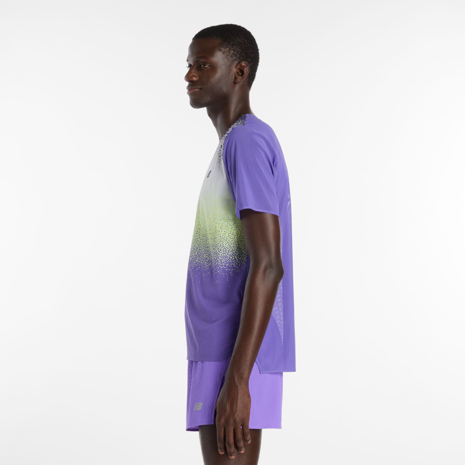Мужские футболки New Balance Race Day Ultra Light Printed T-Shirt — фото 4