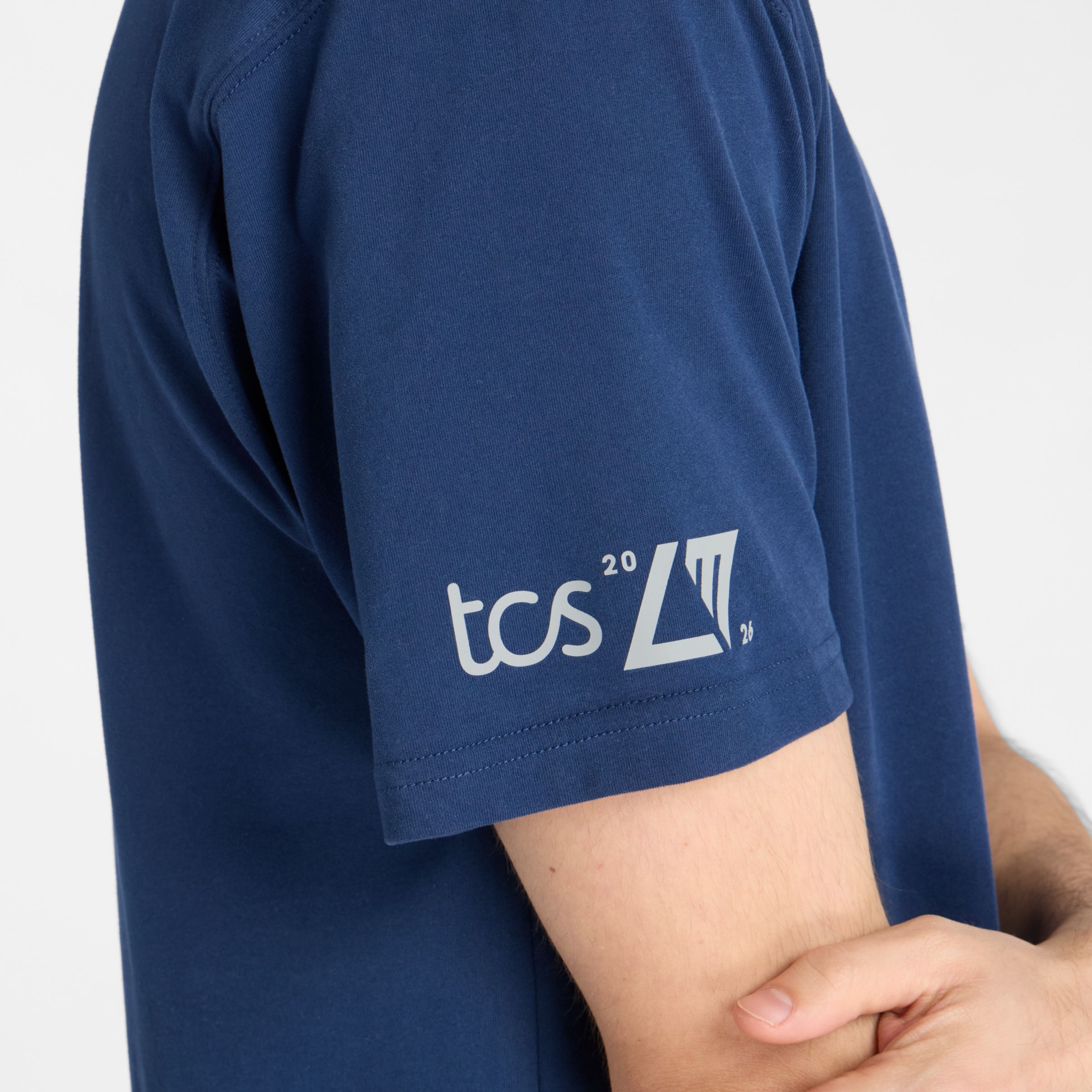 London Edition Graphic T-Shirt 3