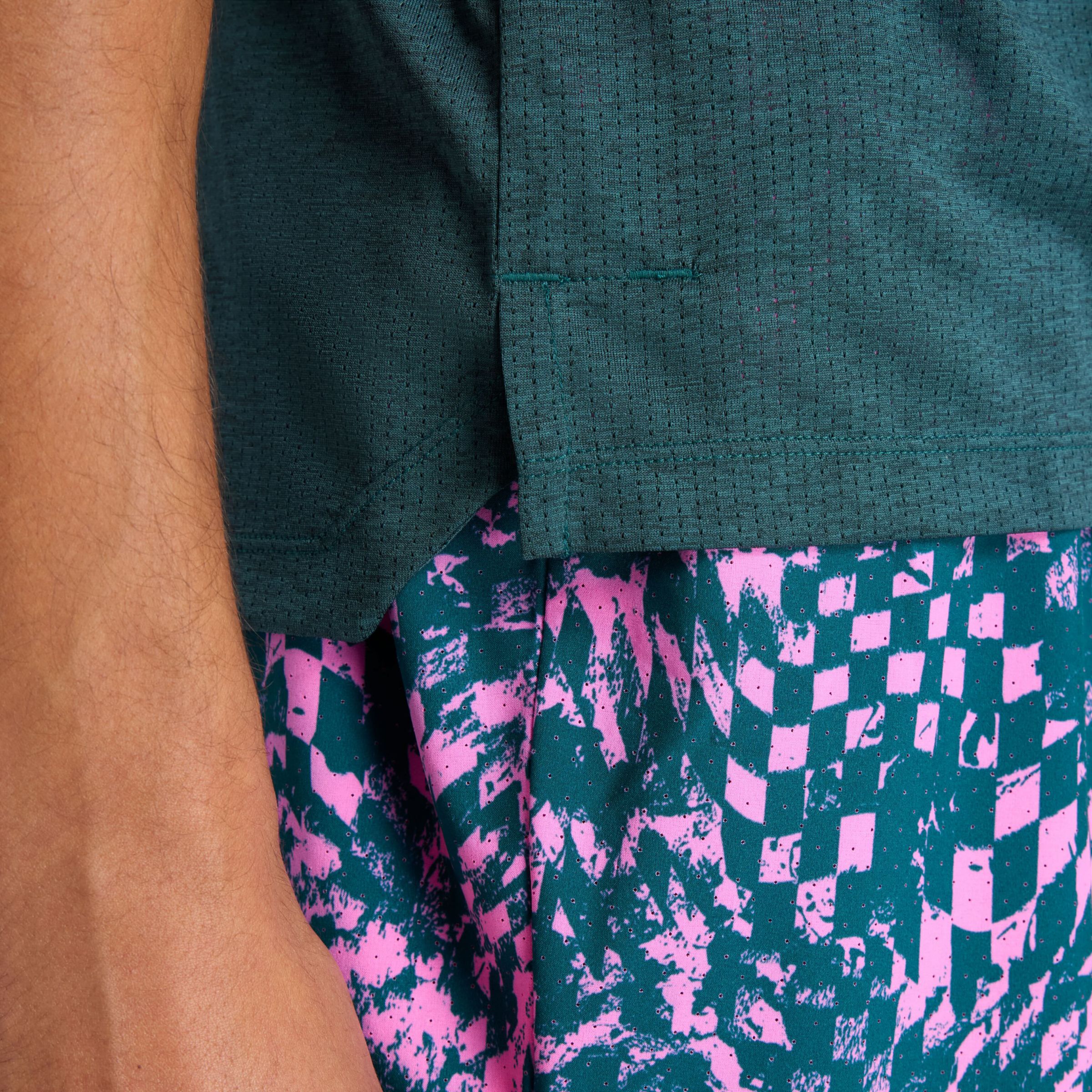 London Edition RC Essential T-Shirt