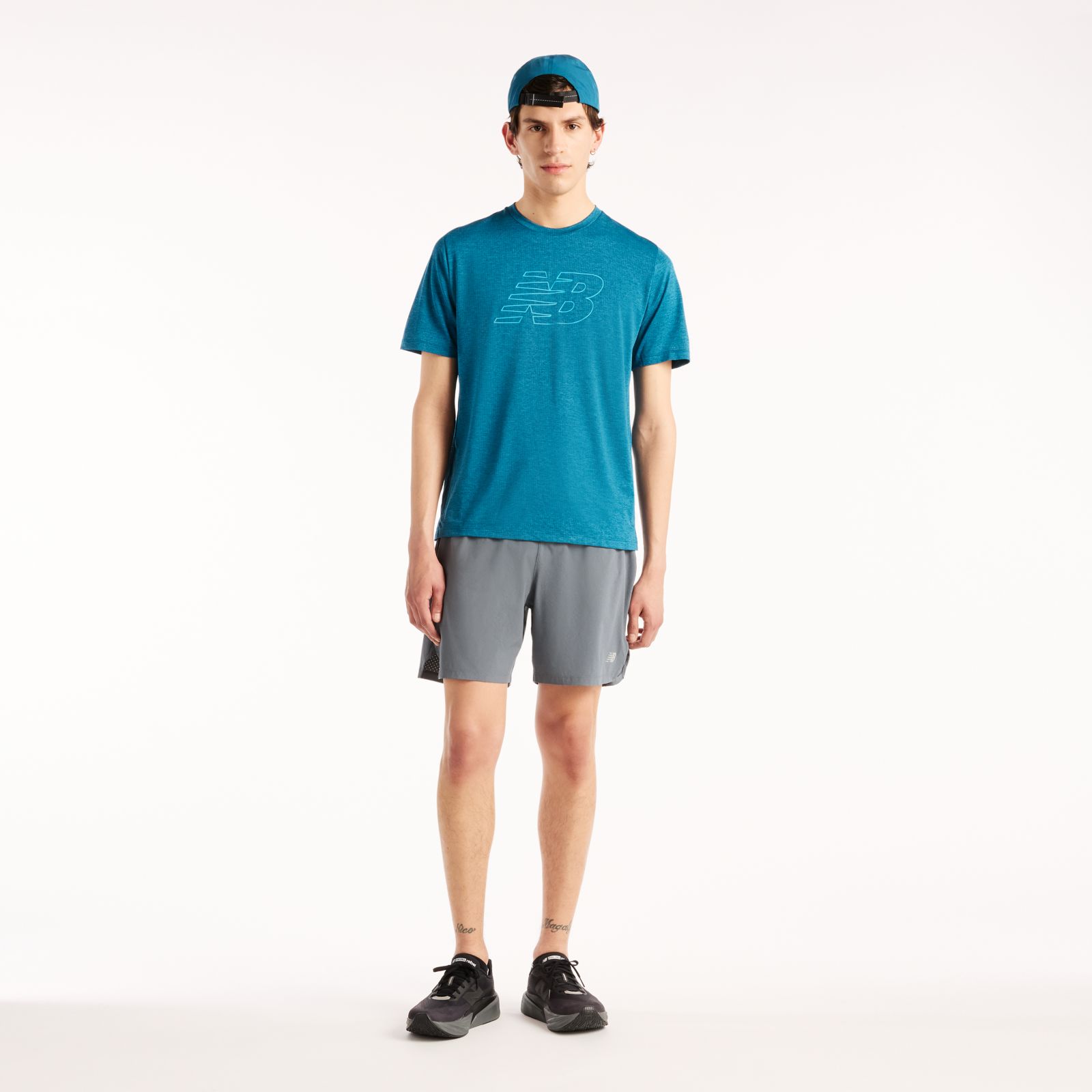 Мужские футболки New Balance RC Essential Graphic T-Shirt V2 — фото 2