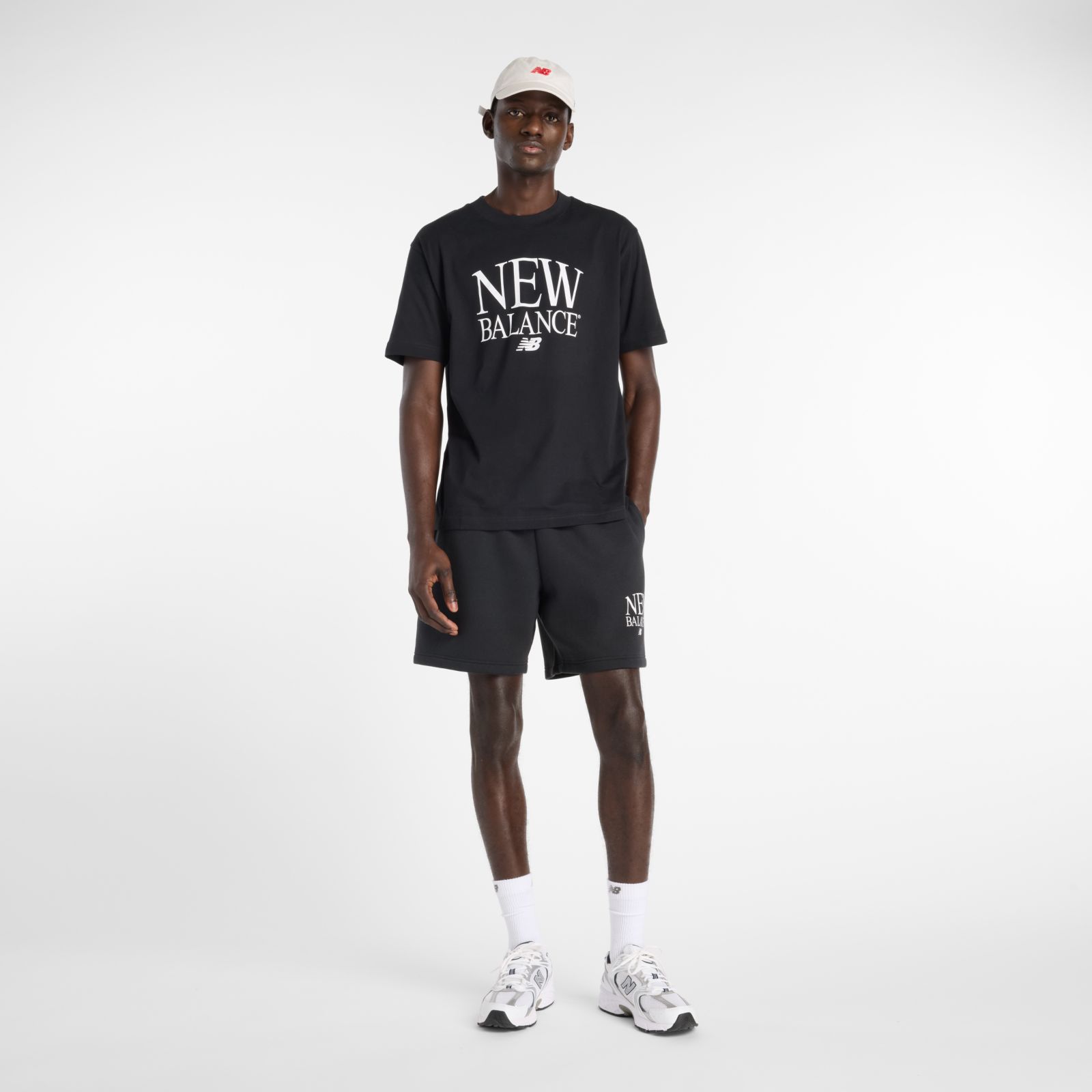 Мужские футболки New Balance Reimagined Graphic T-Shirt — фото 2