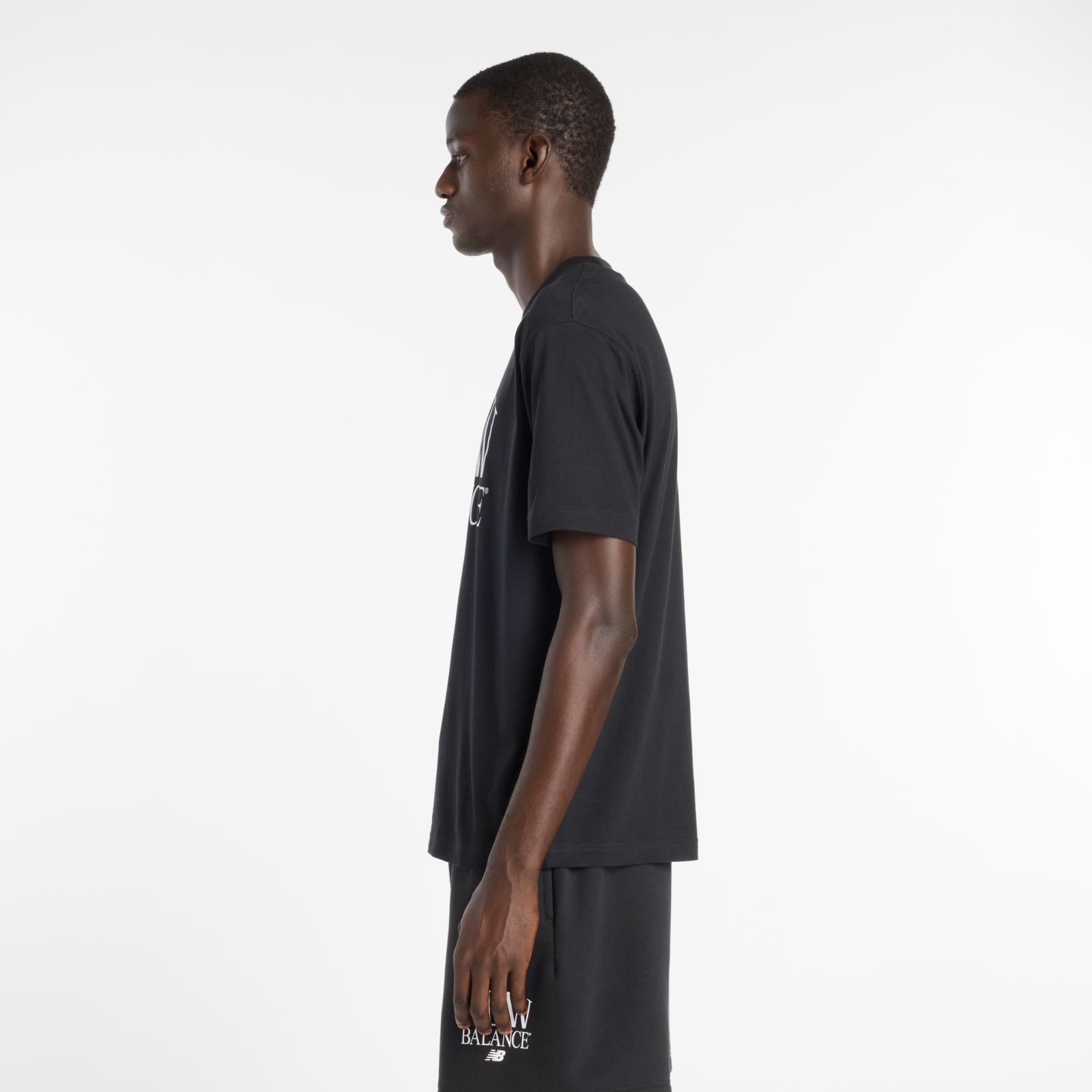 Мужские футболки New Balance Reimagined Graphic T-Shirt — фото 4