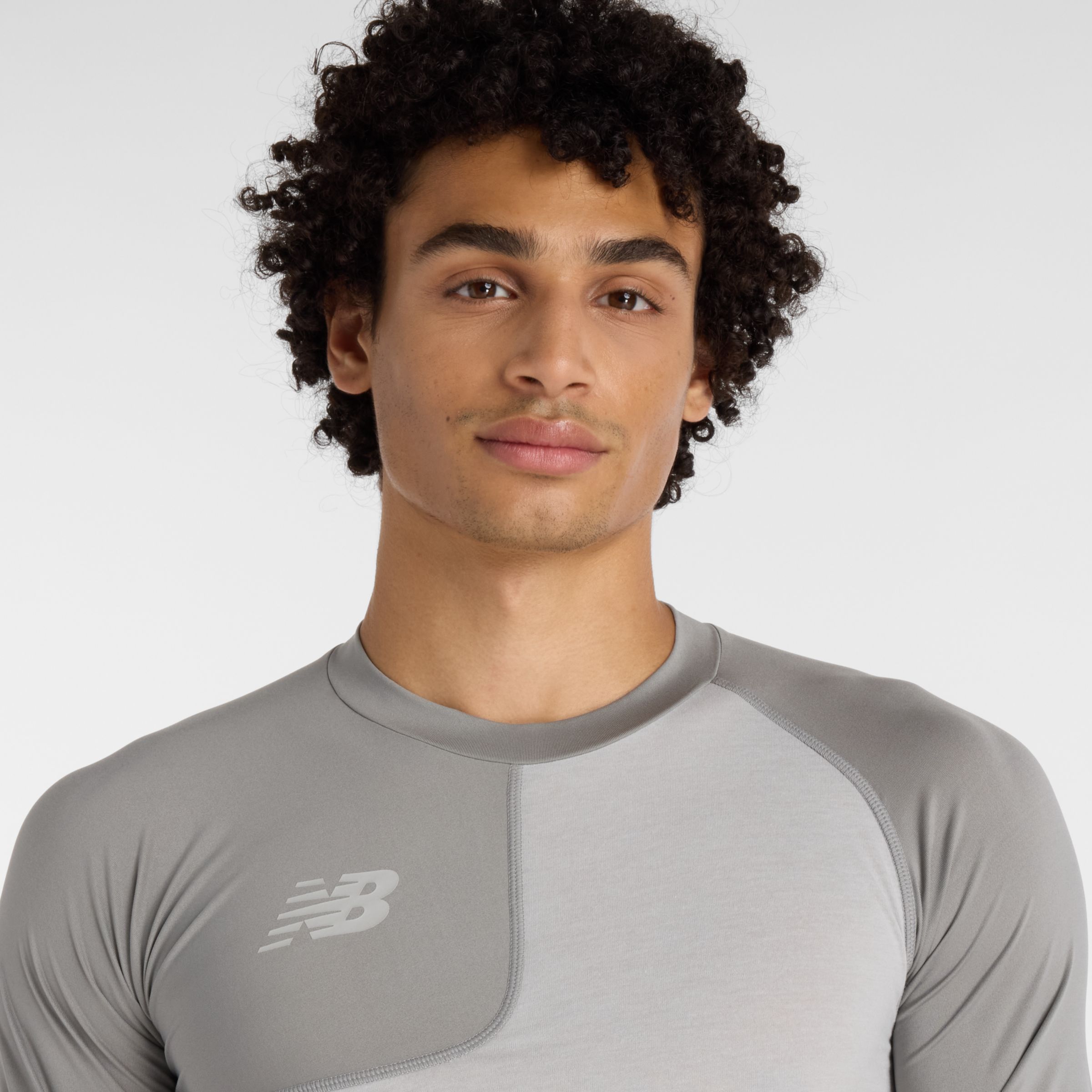 アシンメトリー半袖（右投げ用）