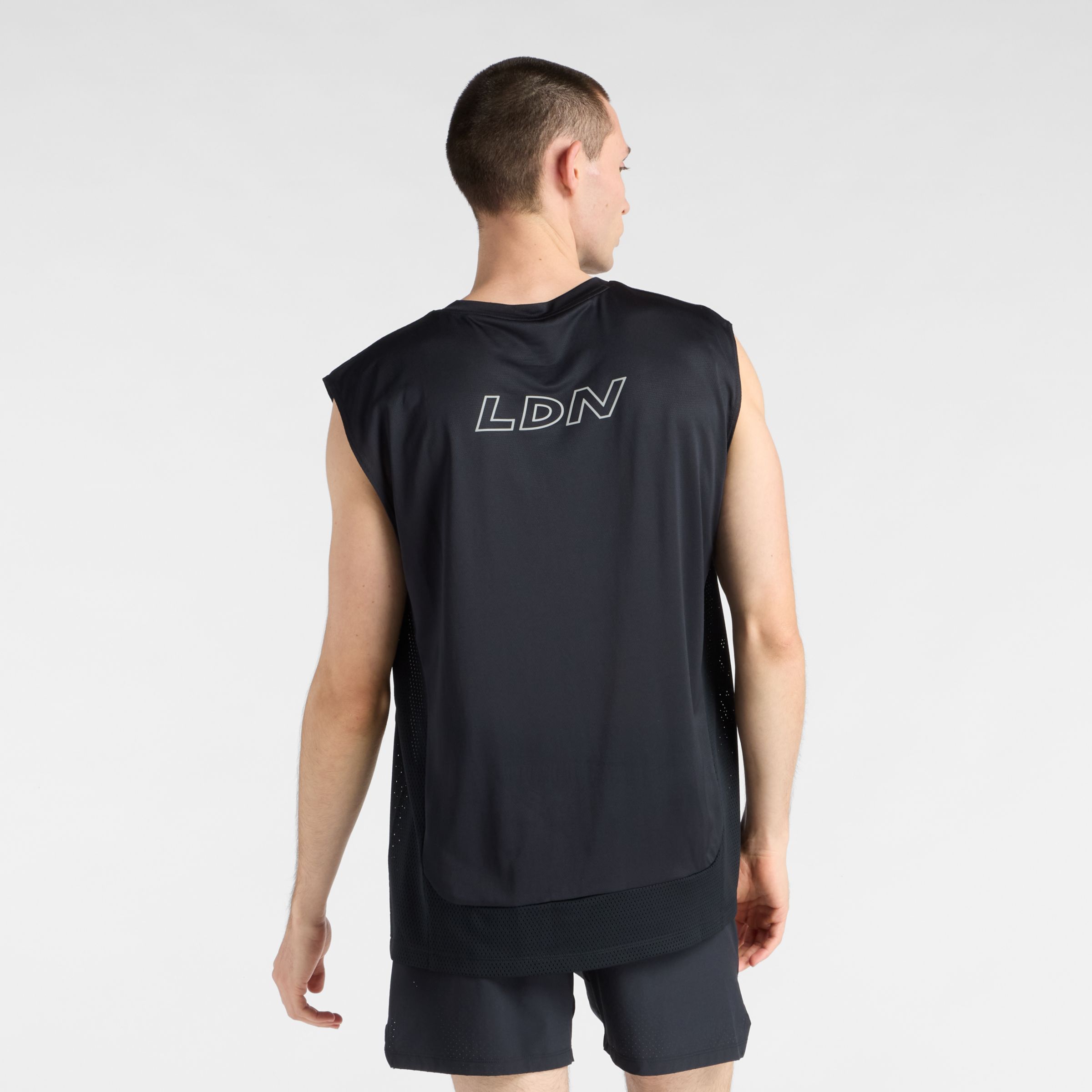 London Edition Fast Days Graphic Tank