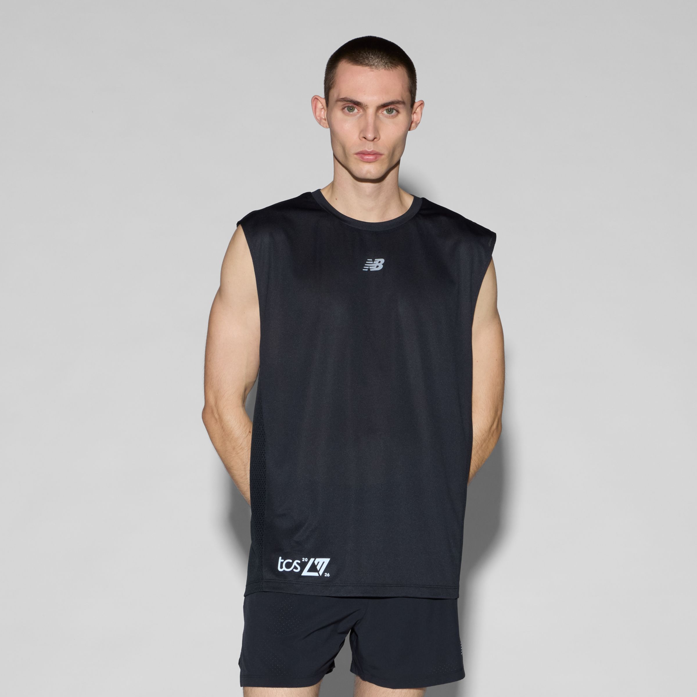 London Edition Fast Days Graphic Tank