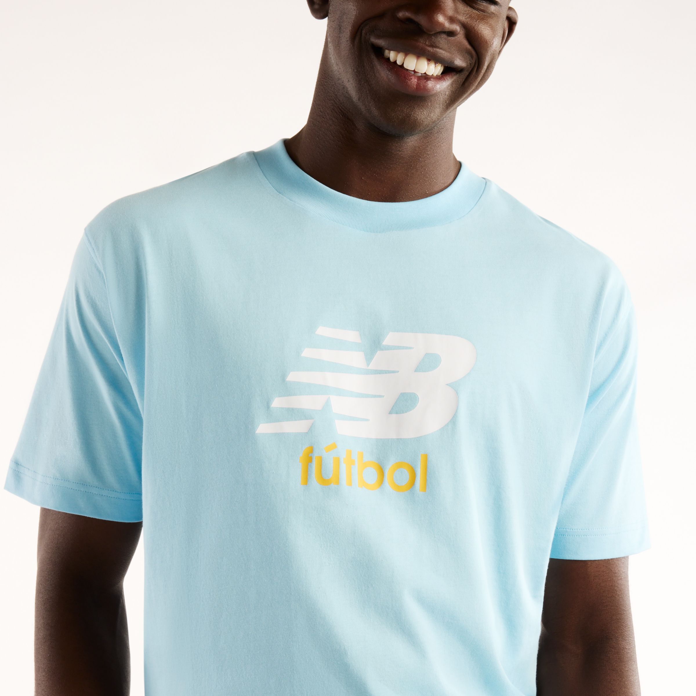 F&uacute;tbol T-Shirt