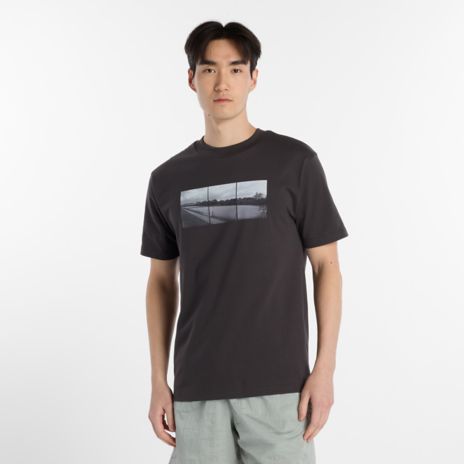 大谷翔平シグネチャーフォト半袖Tシャツ3｜ニューバランス公式通販