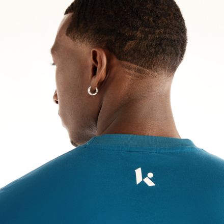 Klutch X NB バーサタイルグラフィックショートスリーブTシャツ