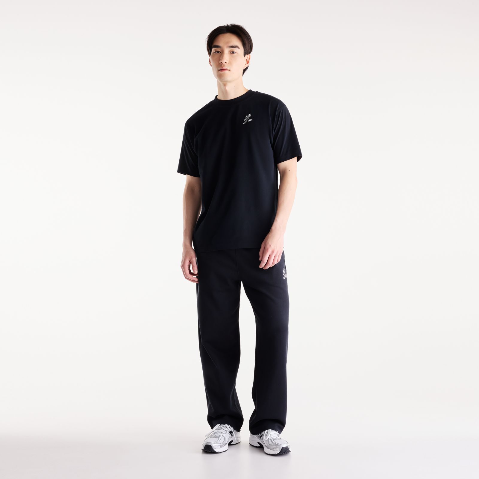 Мужские футболки New Balance Shohei Logo Short Sleeve T-Shirt — фото 2