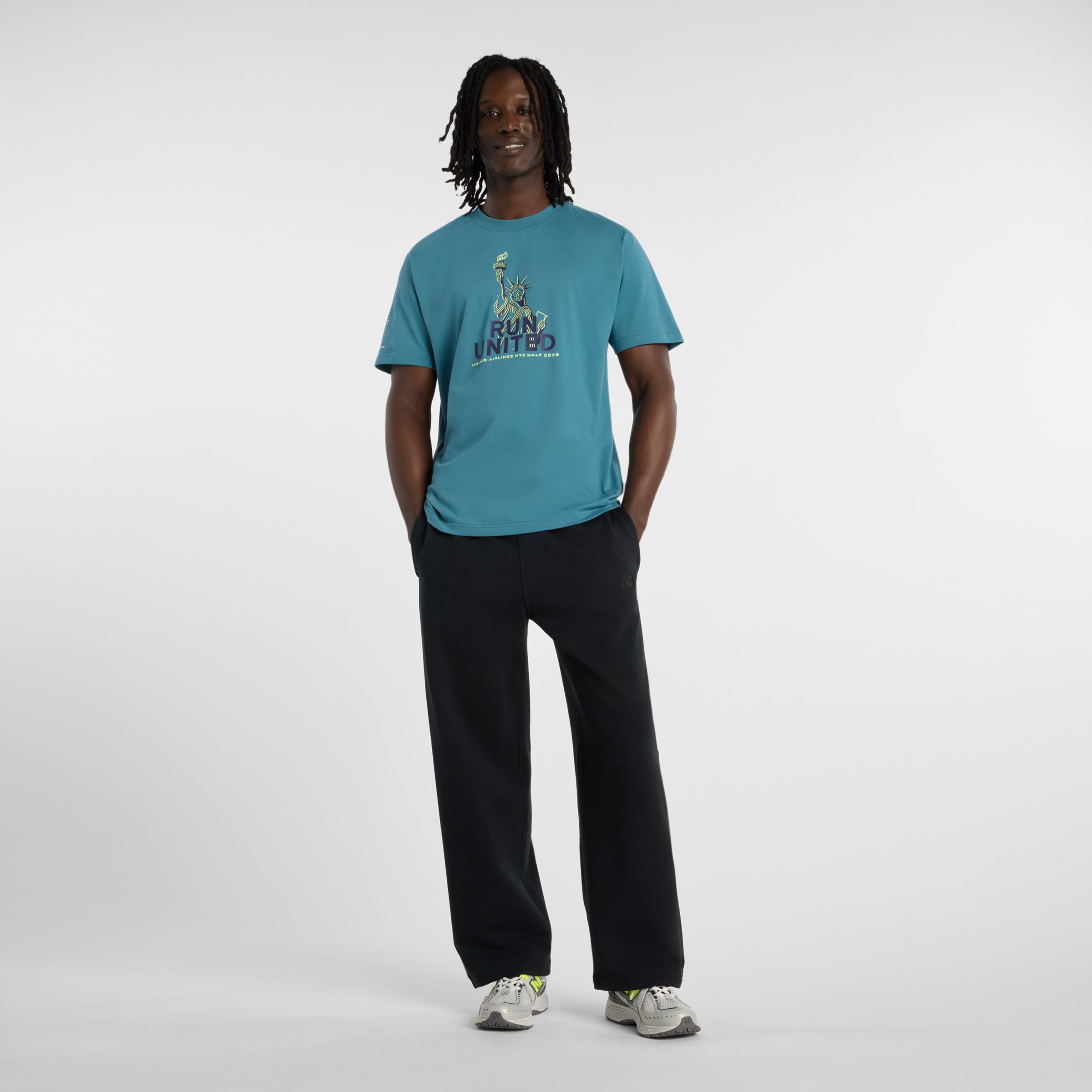 United Airlines NYC Half Men's Graphic T-Shirt - Liberty