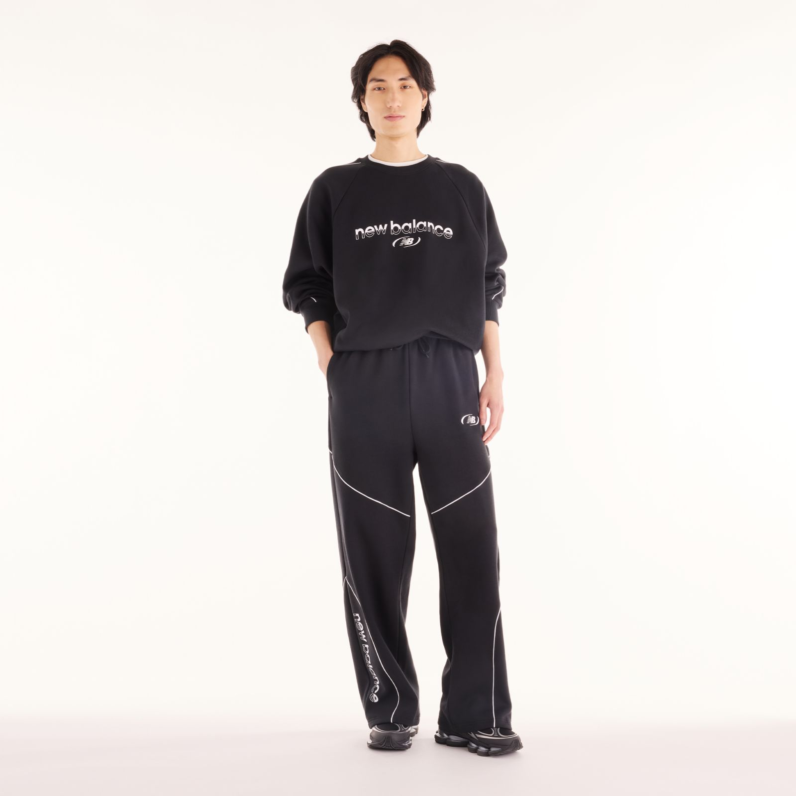 Мужские худи New Balance Trackside Fleece Crew — фото 2