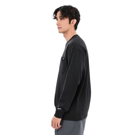 エンブロイダリードNBロングスリーブポケットTシャツ