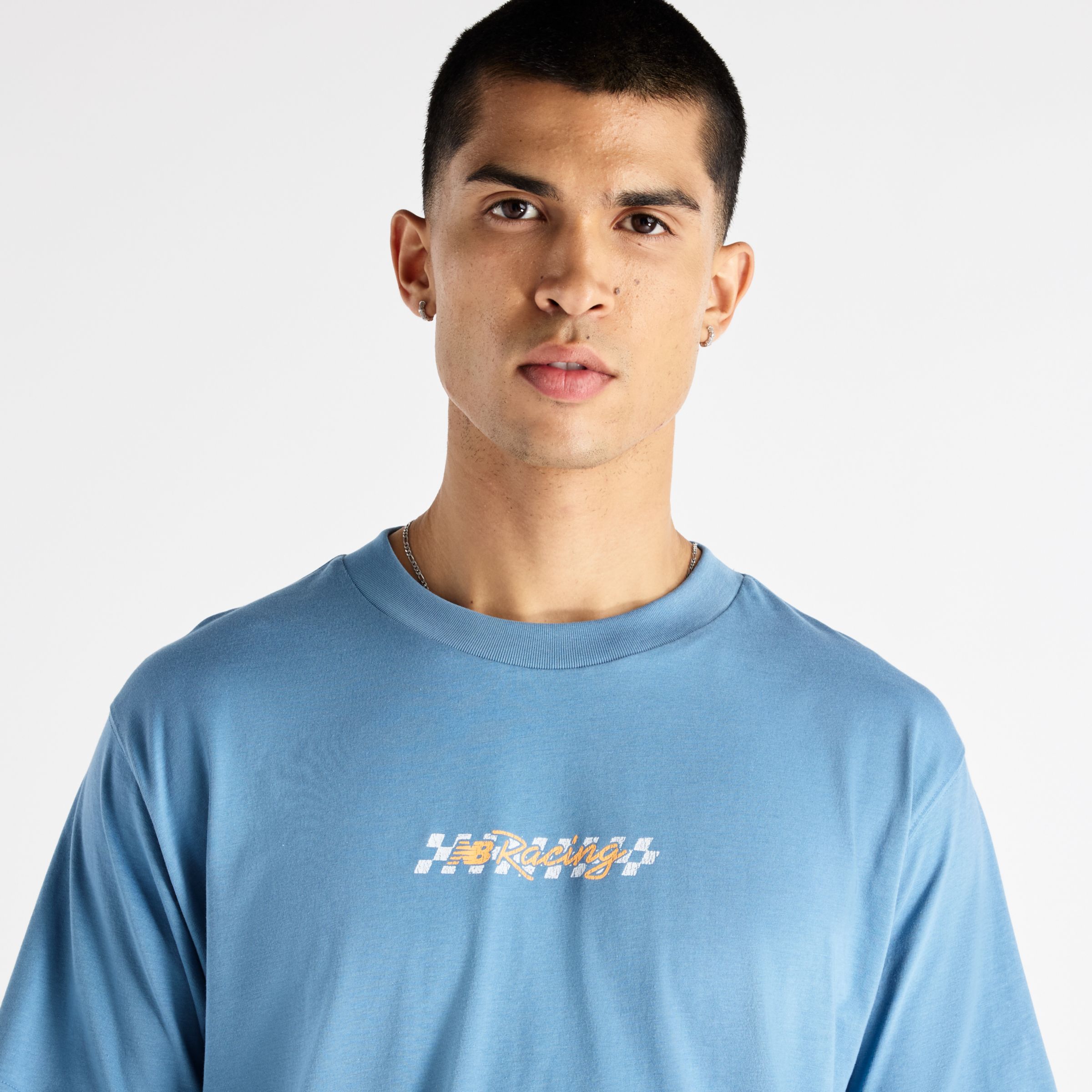 Nelson is wearing size M and is 6'1"/185.42cm. Chest: 38"/96.52cm, Waist: 30"/76.2cm, Hips: 38.5"/97.79cm
