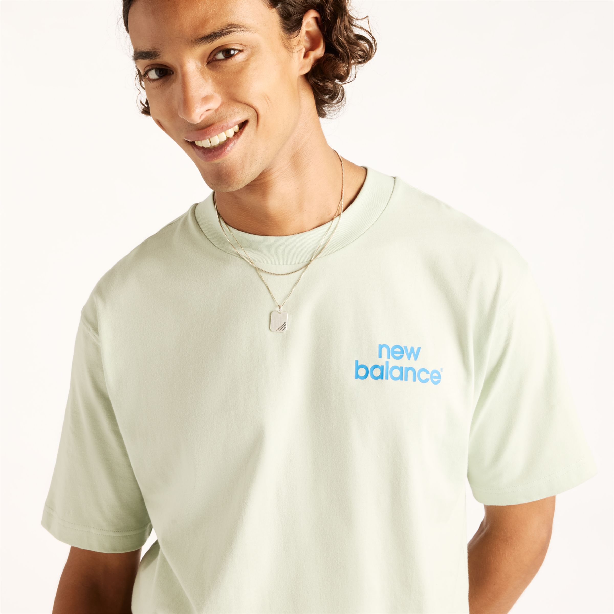 Djairo is wearing size M and is 6'0.5"/184cm. Chest: 37.25"/95cm, Waist: 29.5"/75cm, Hips: 37"/94cm