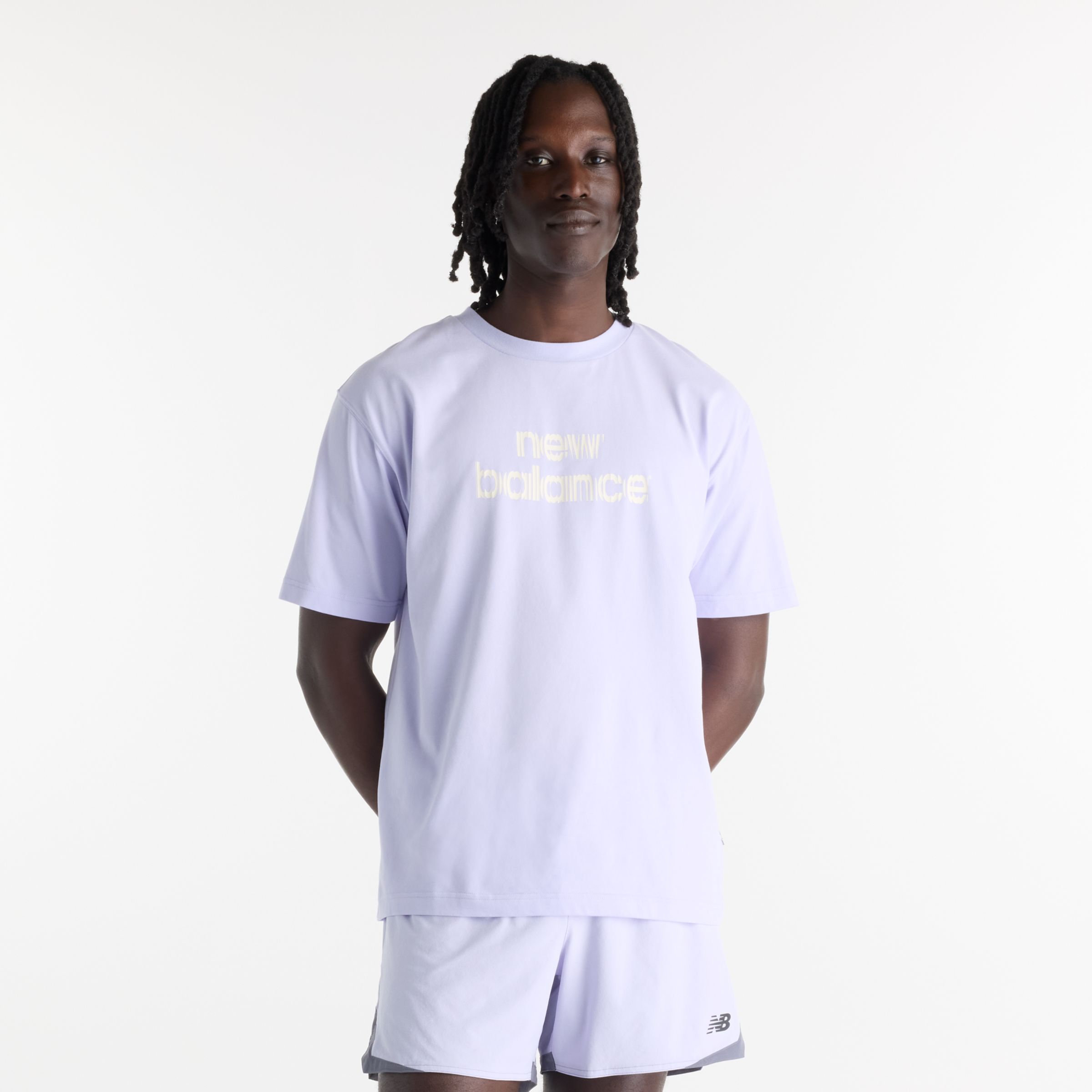 Hella is wearing size M and is 6'2"/188cm. Chest: 37"/94cm, Waist: 30"/76cm