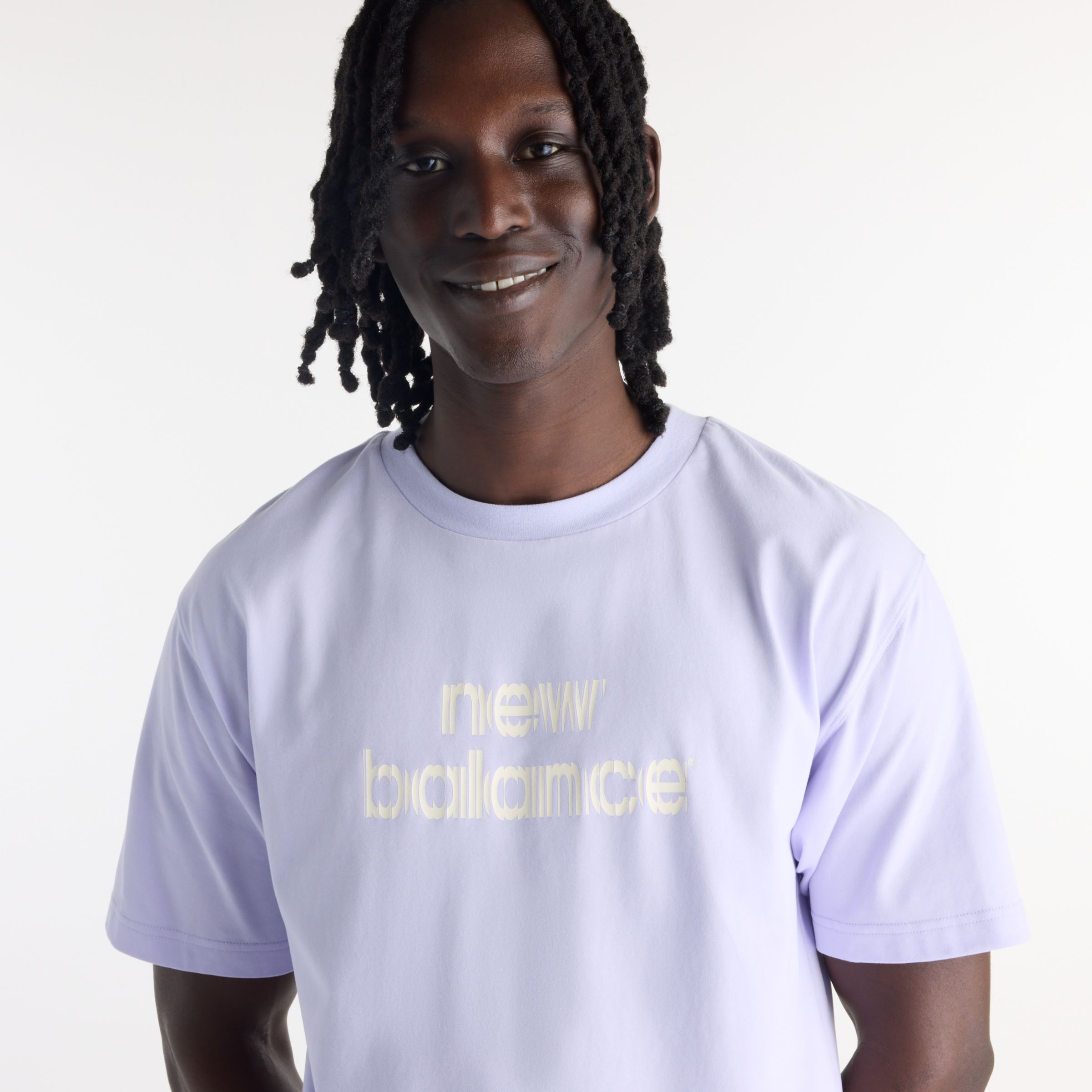 Hella is wearing size M and is 6'2"/188cm. Chest: 37"/94cm, Waist: 30"/76cm