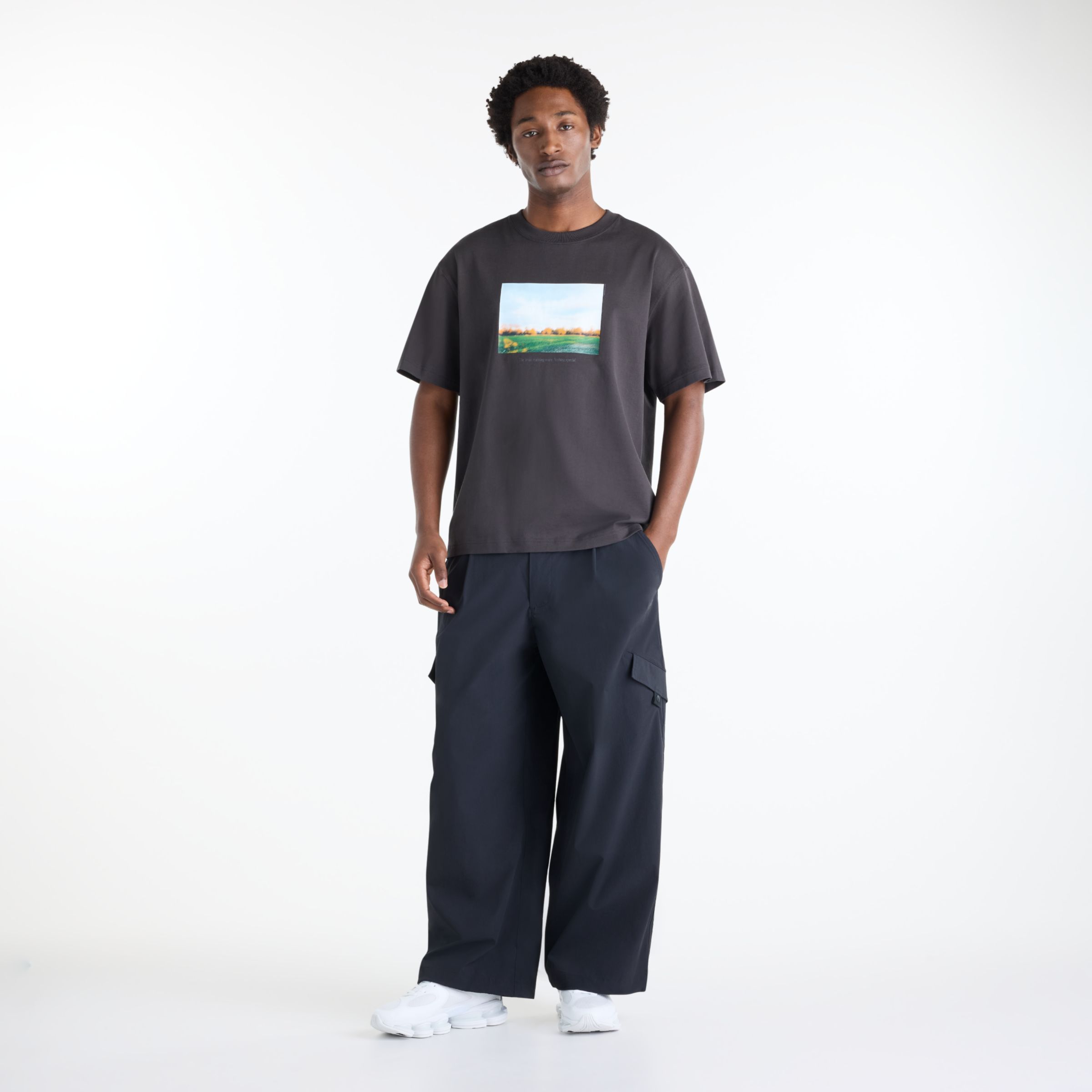 NB GREY グラフィックフォトショートスリーブTシャツ