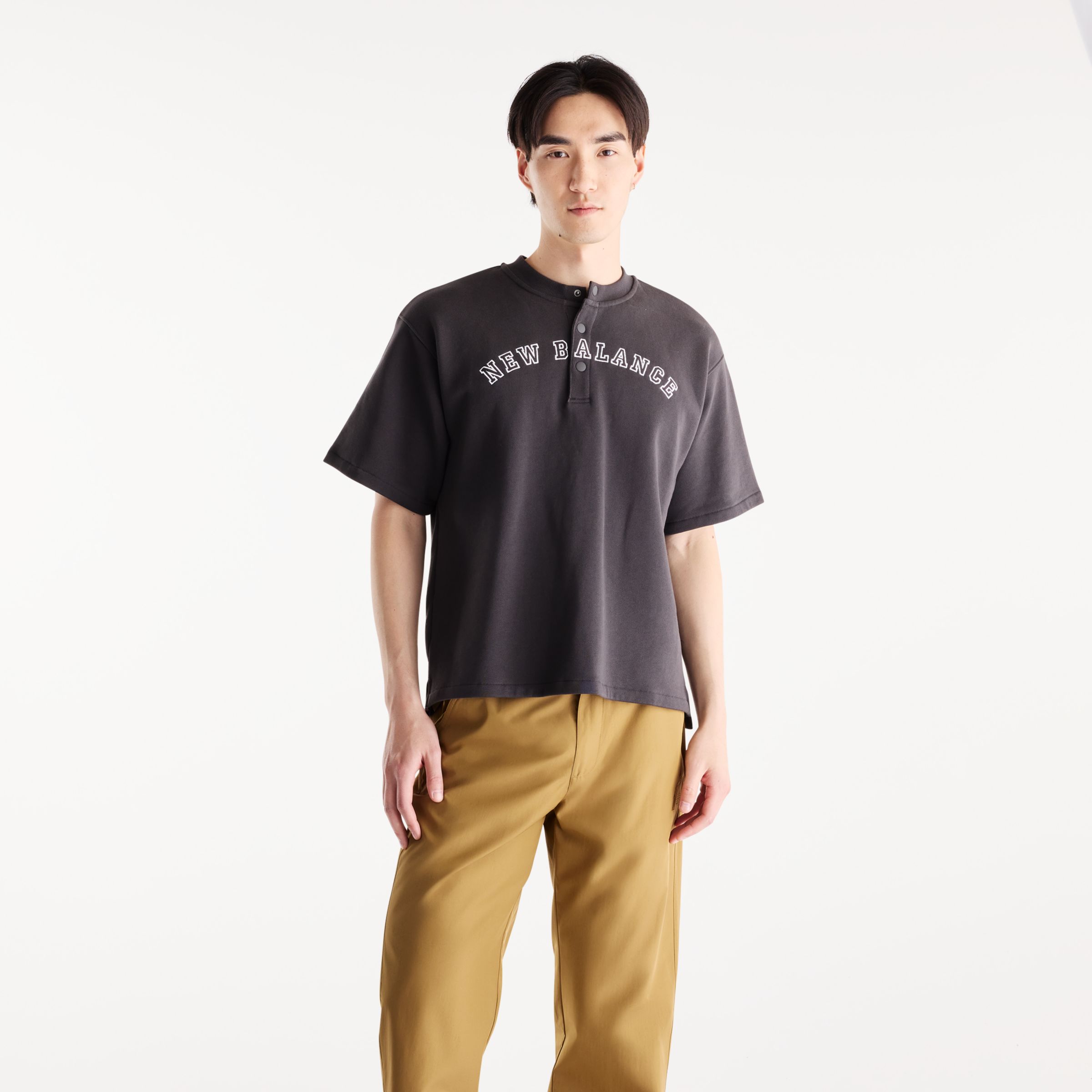 大谷翔平シグネチャーヘンリーネックショートスリーブTシャツ