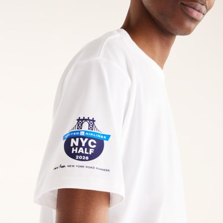 United Airlines NYC Half Men's Graphic T-Shirt - Apple