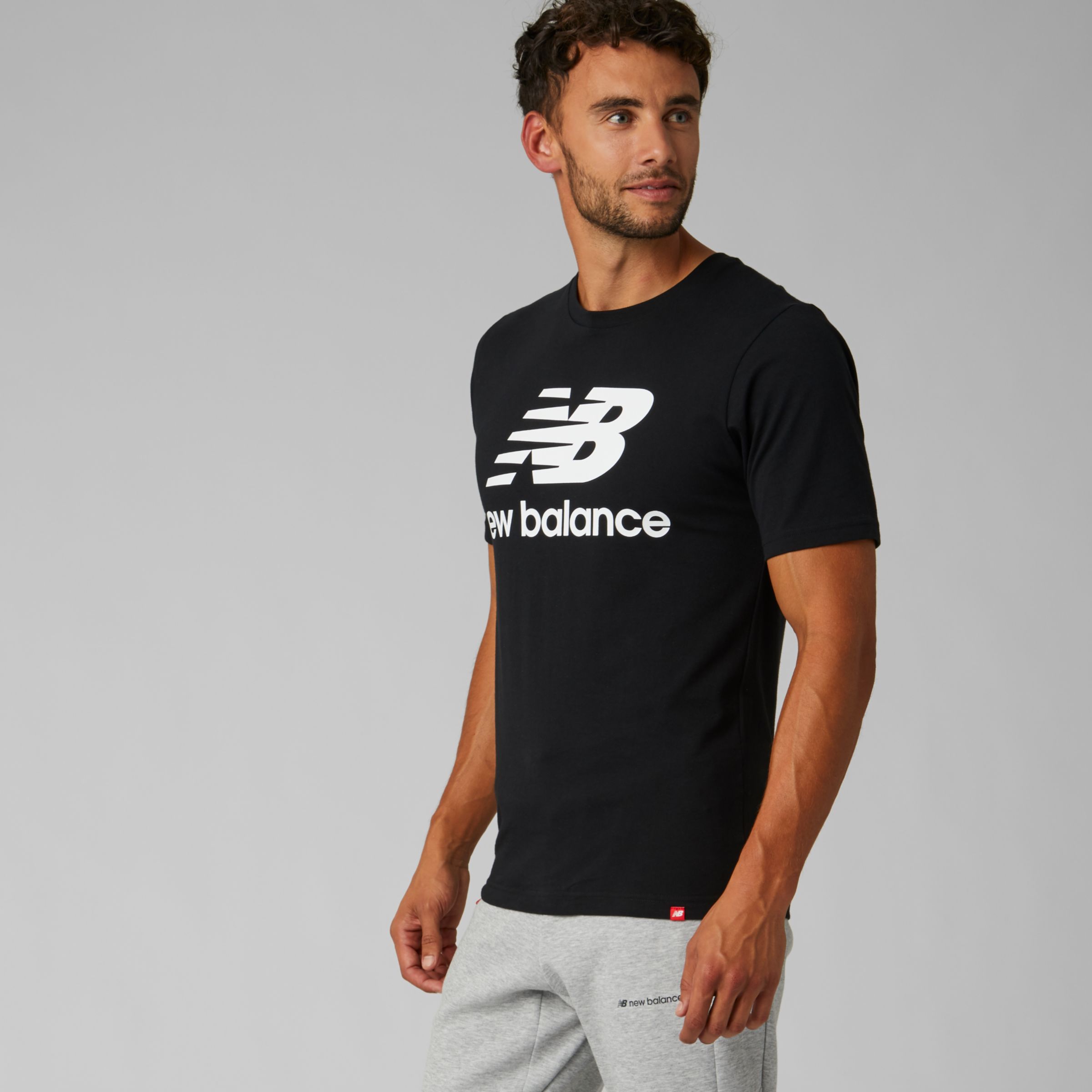 new balance logo t shirt