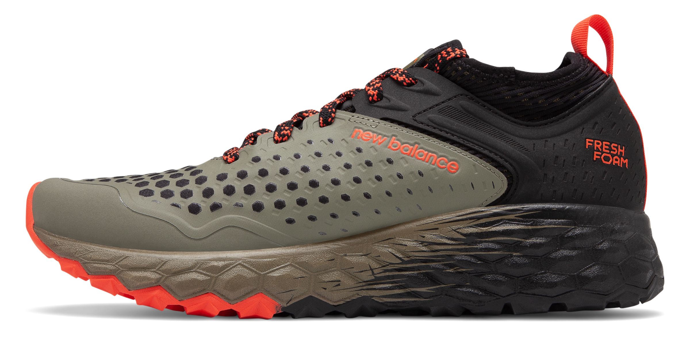 new balance hierro v4 recensione