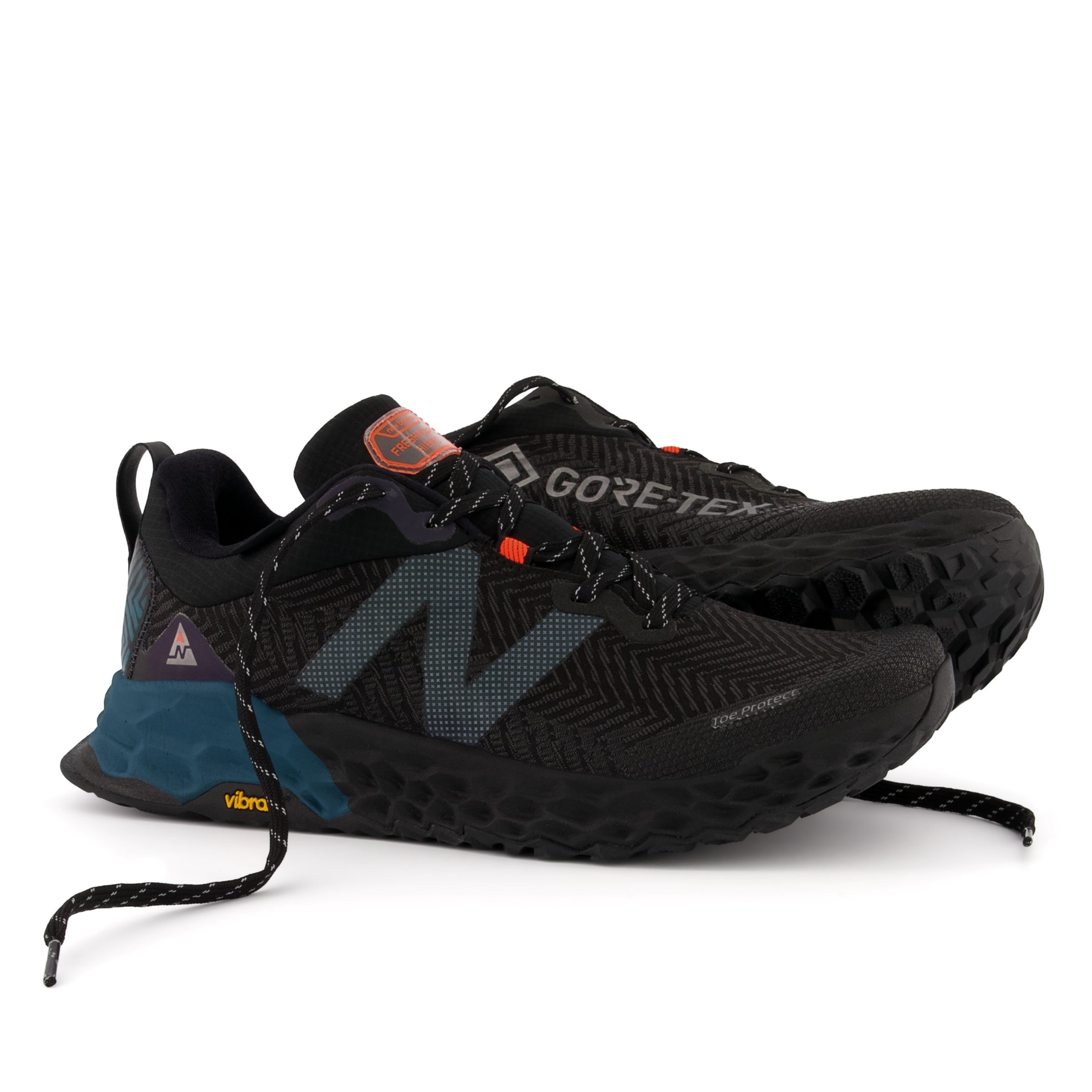 new balance gtx trainers