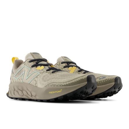GORE-TEX®（ゴアテックス）搭載シューズ | ニューバランス公式